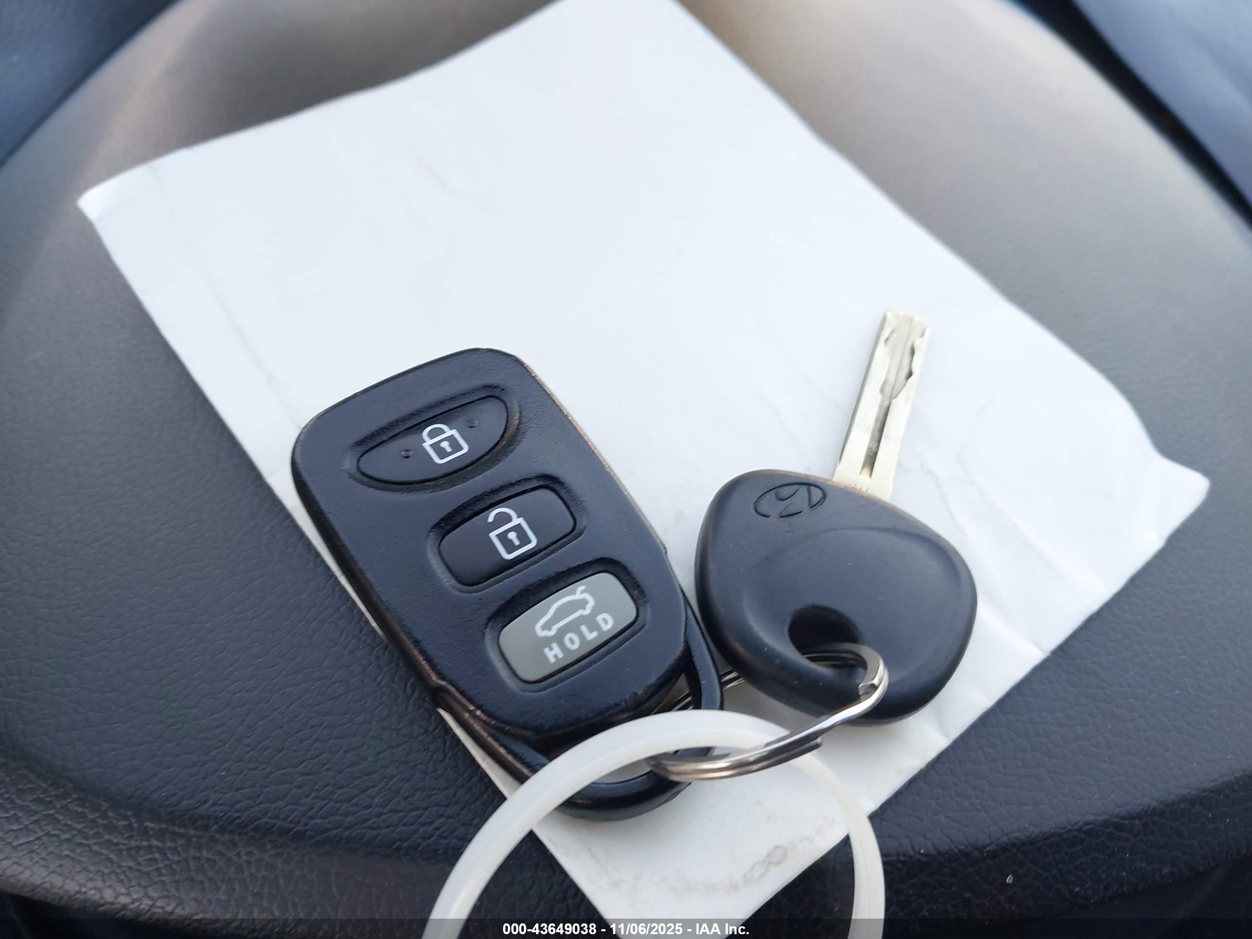 HYUNDAI SONATA image 11