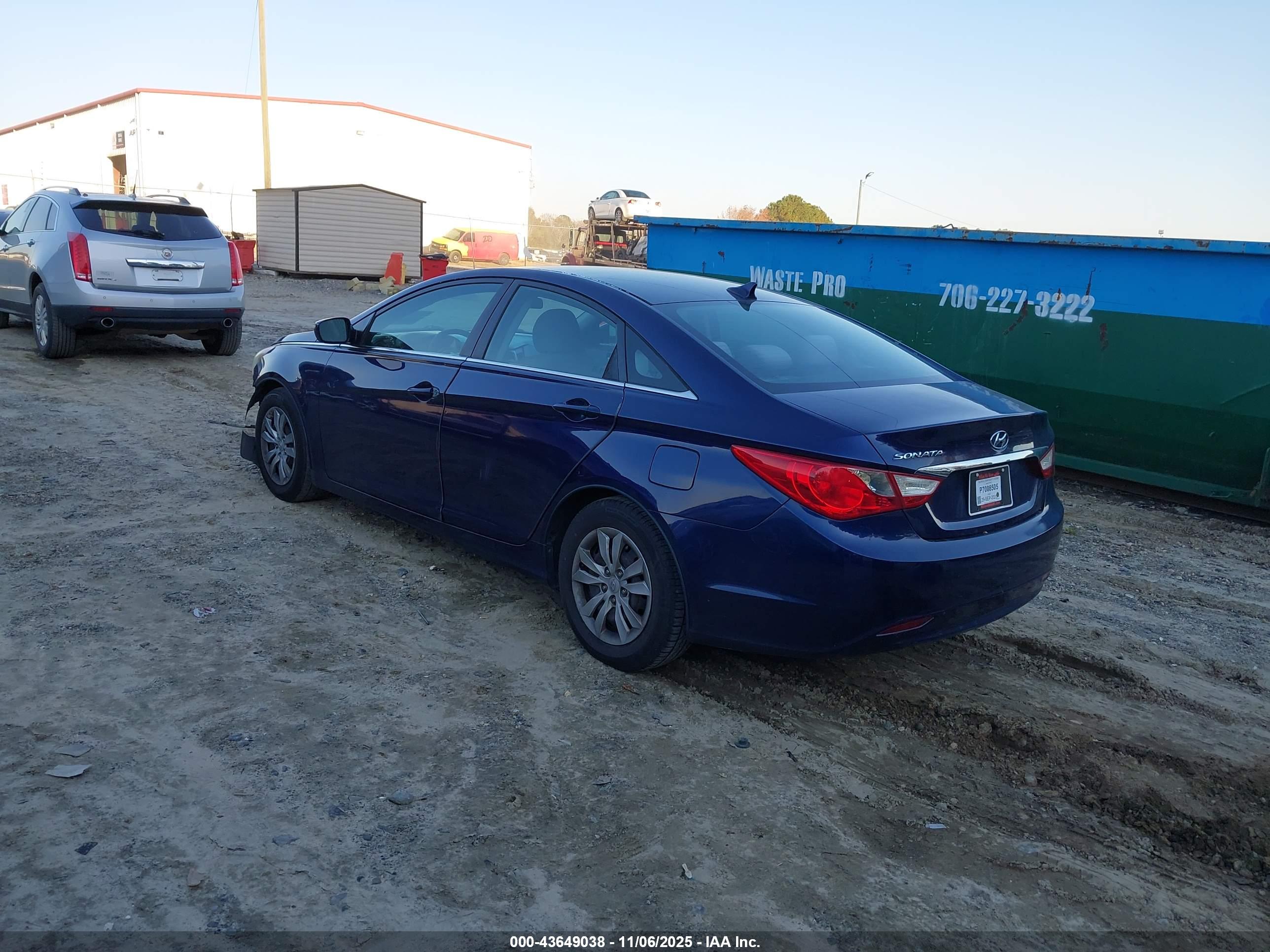 HYUNDAI SONATA image 3
