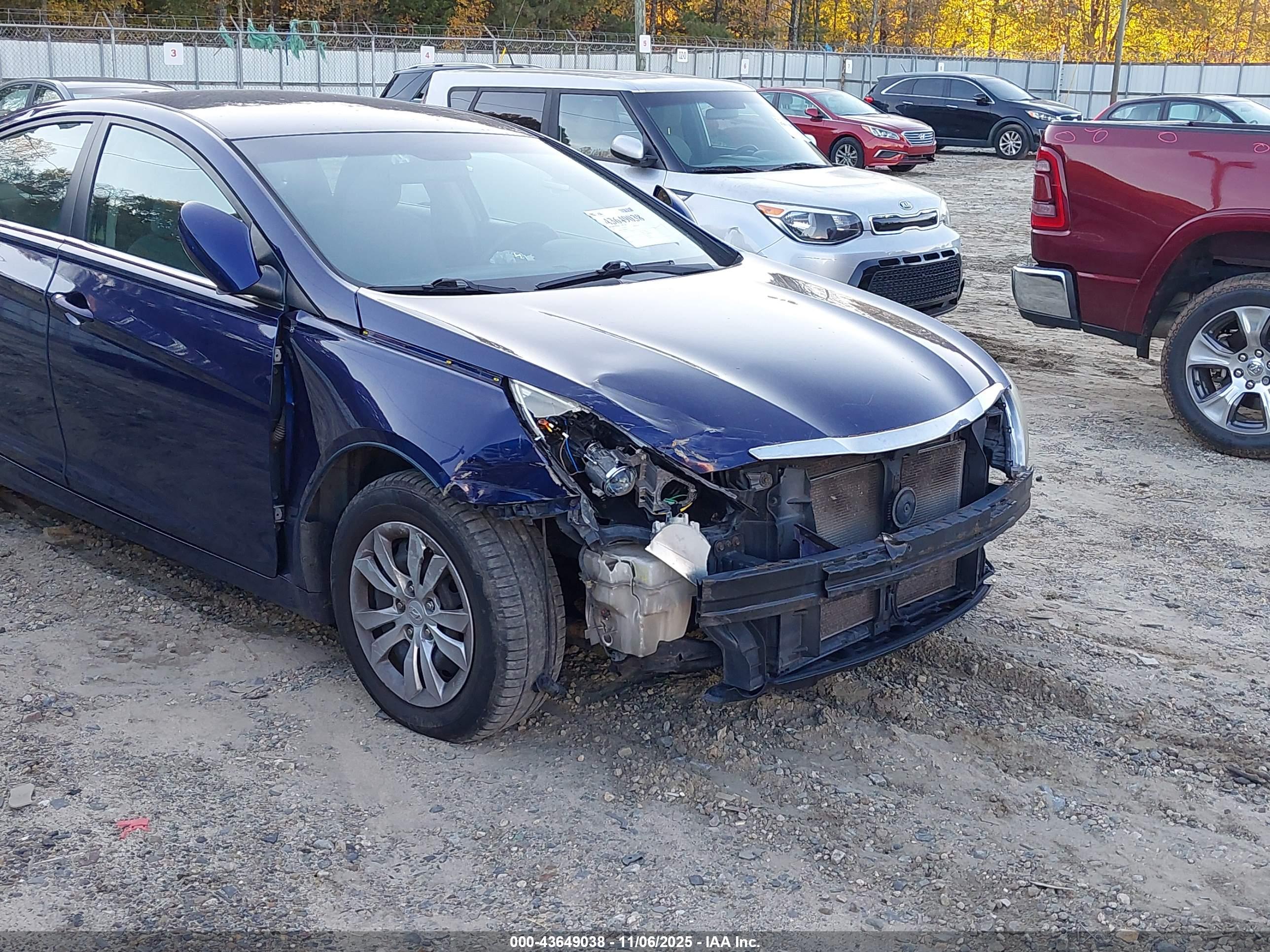 HYUNDAI SONATA image 6