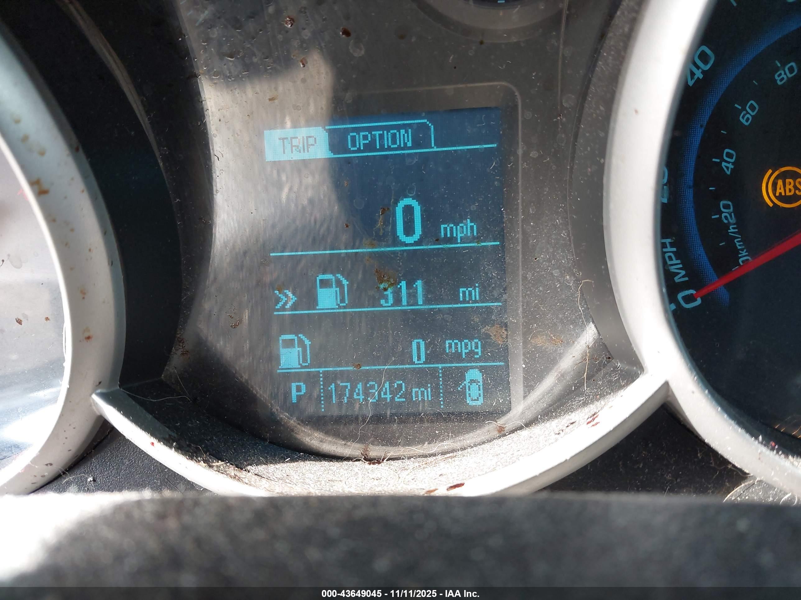CHEVROLET CRUZE image 7