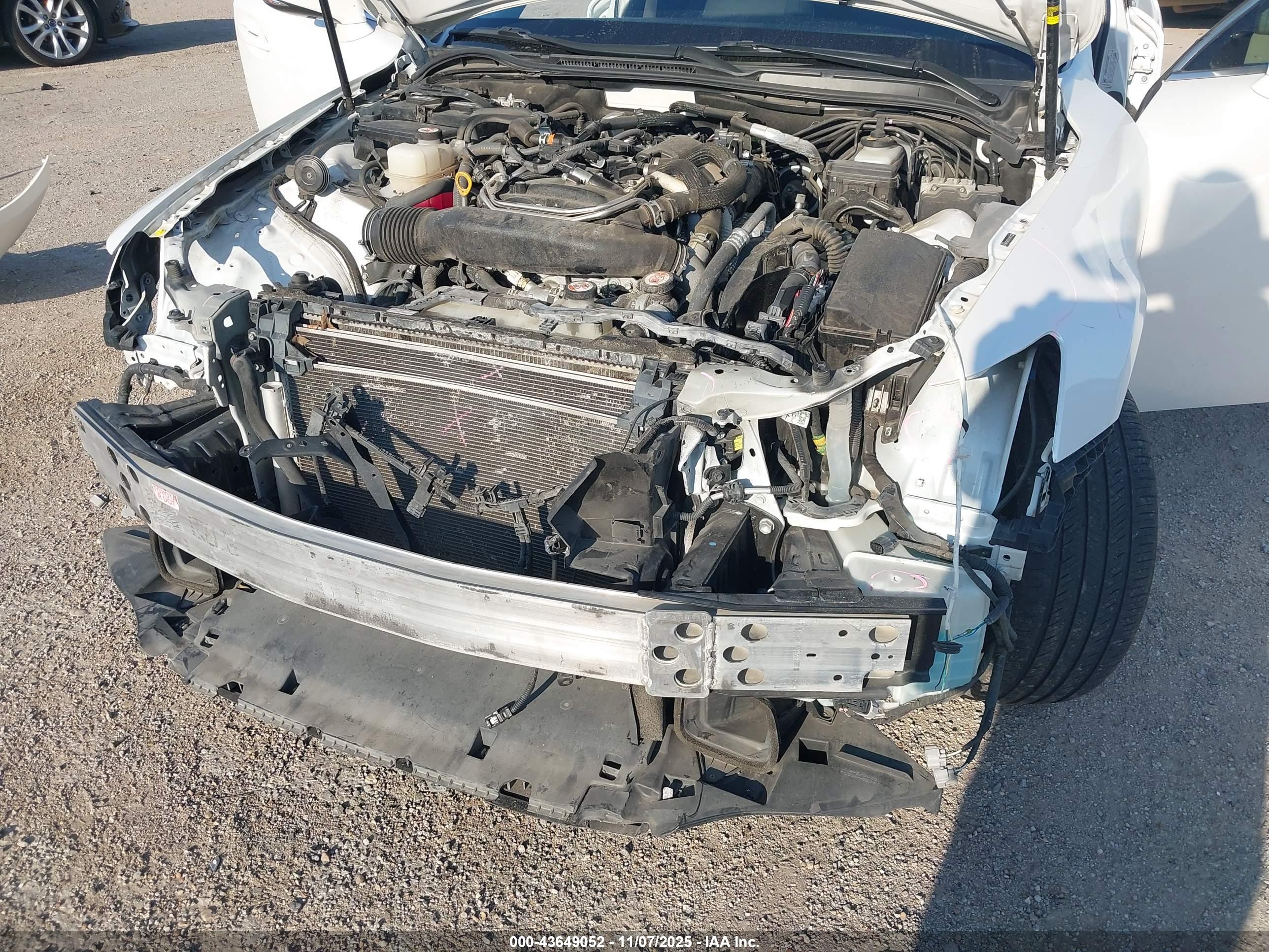 LEXUS IS image 6
