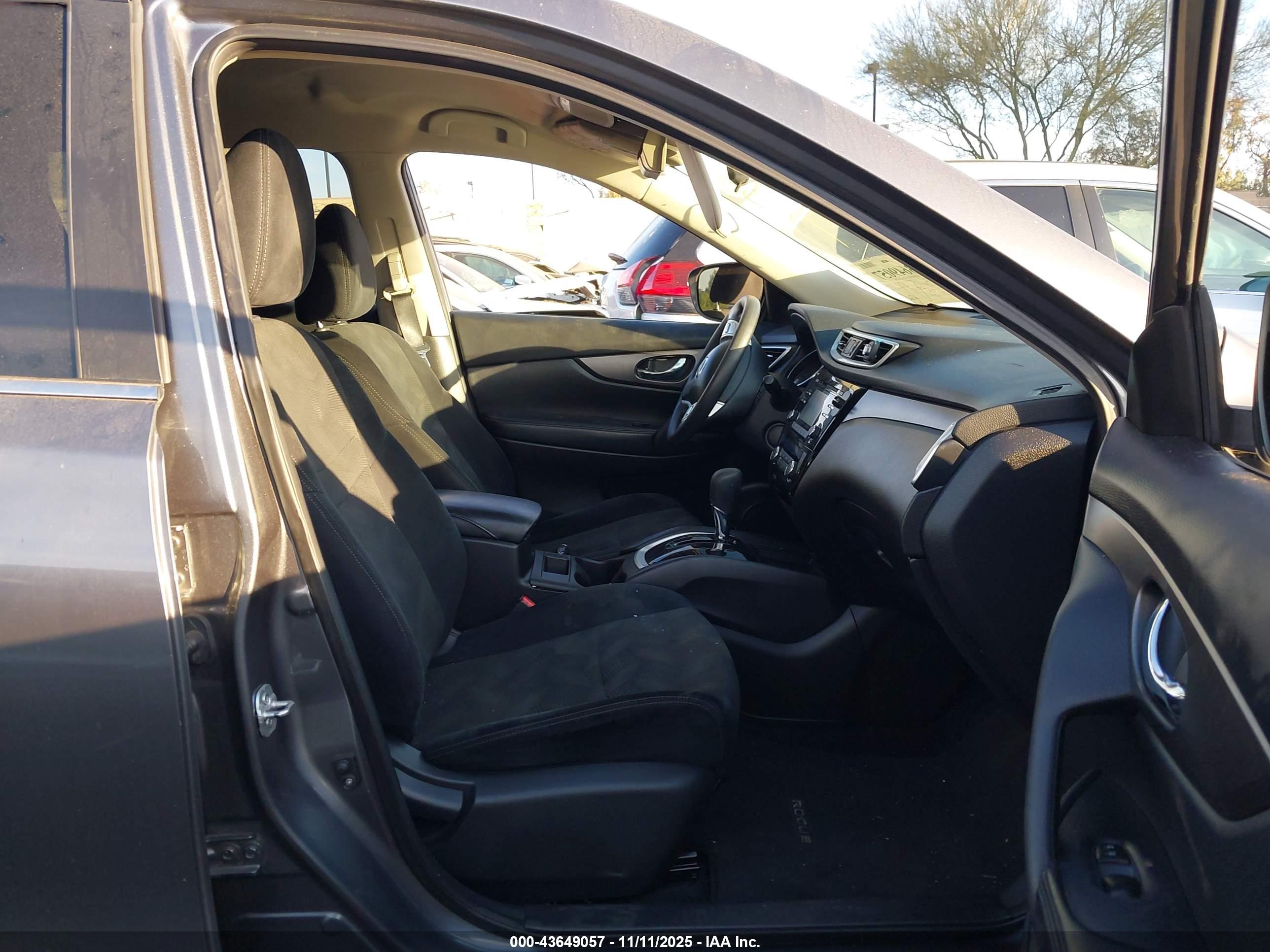 NISSAN ROGUE image 5