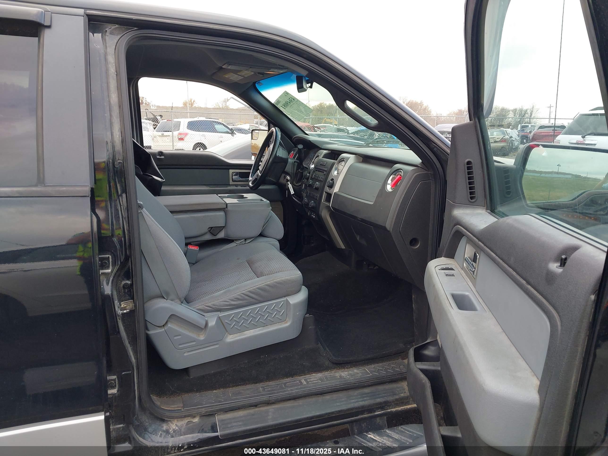 FORD F-150 image 5