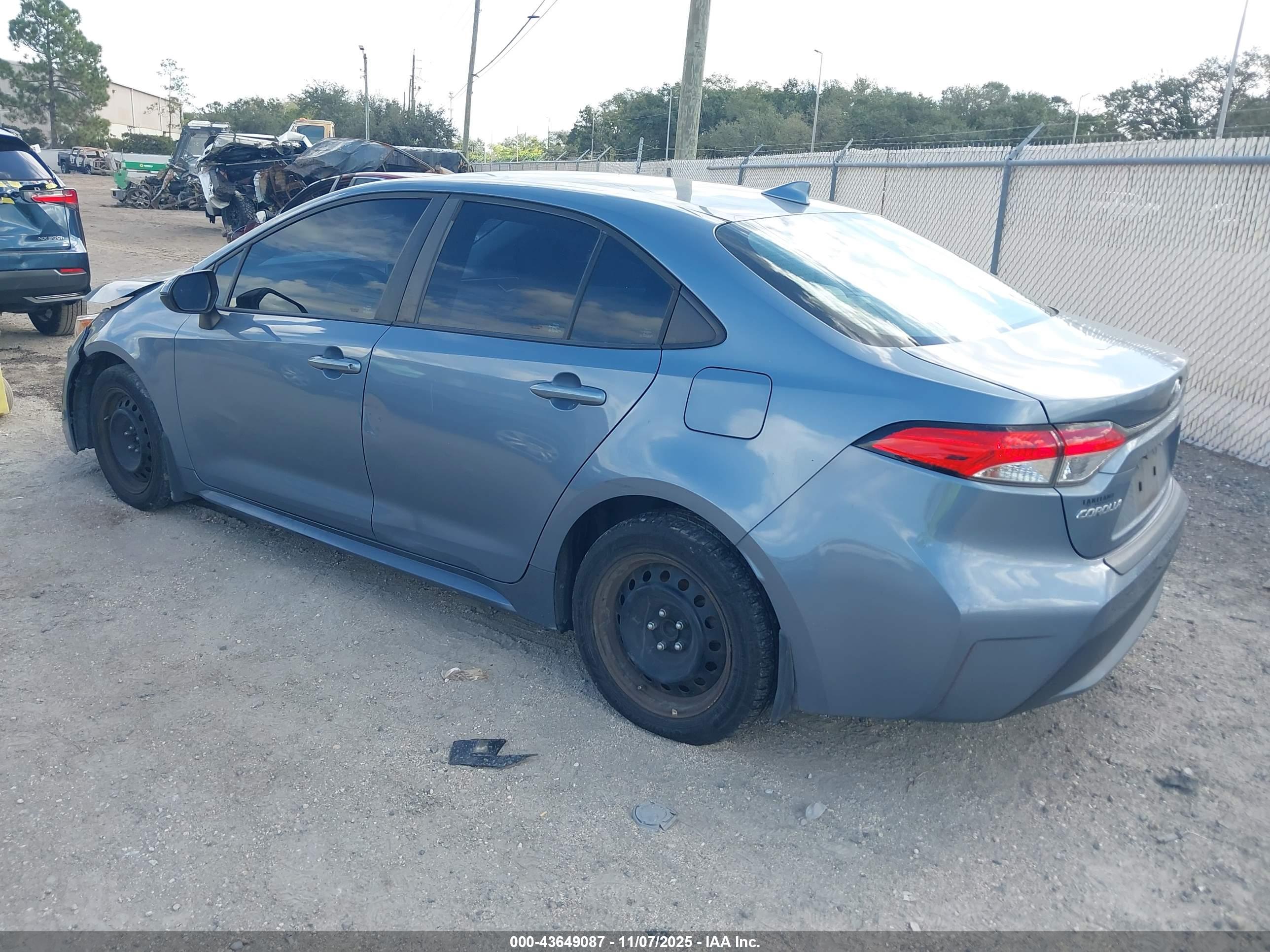 TOYOTA COROLLA image 3