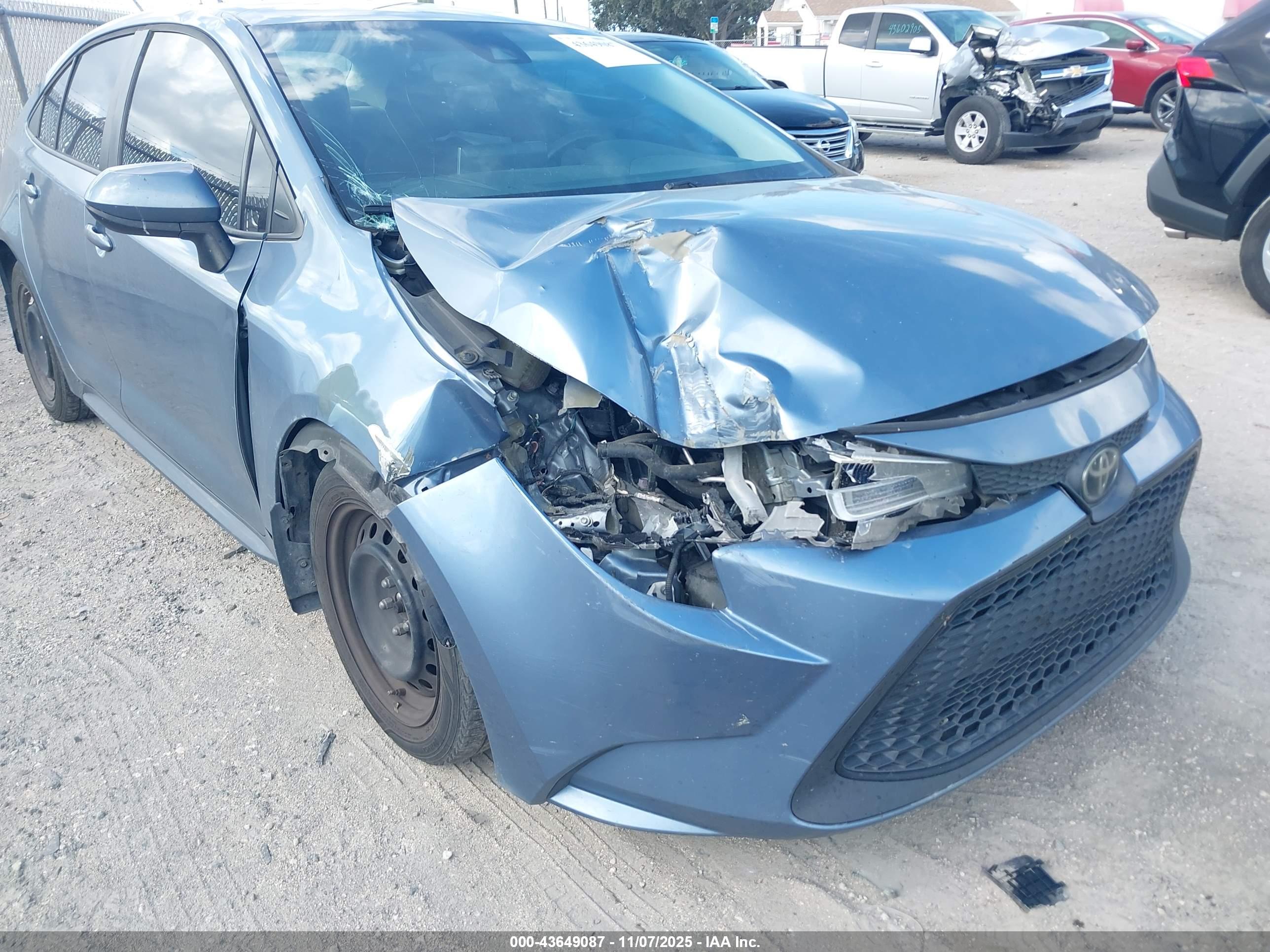 TOYOTA COROLLA image 6