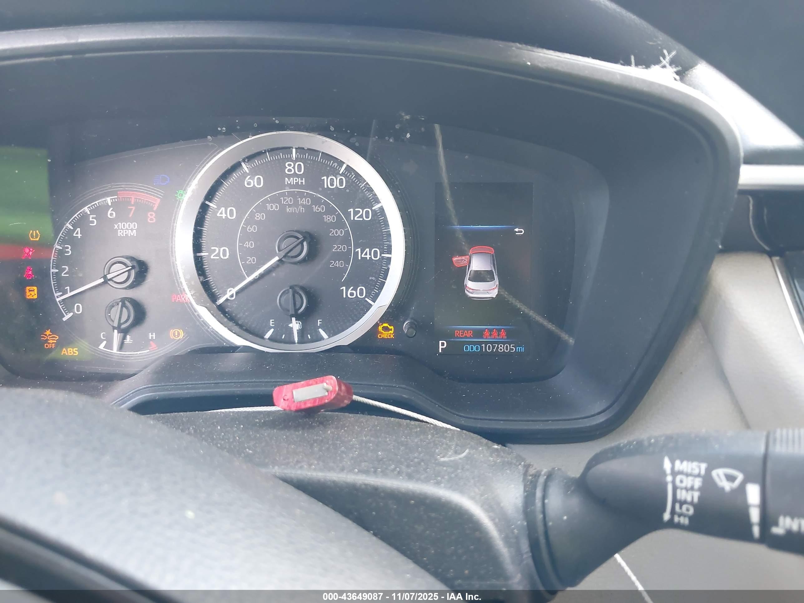 TOYOTA COROLLA image 7