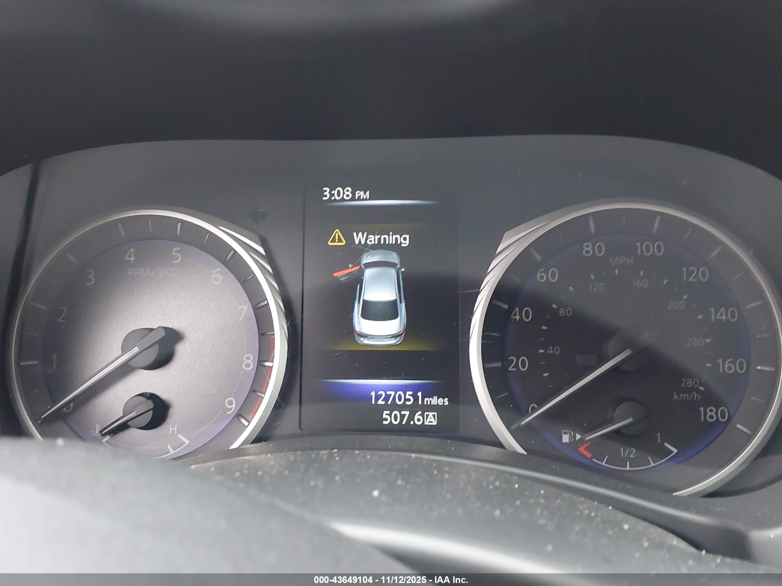 INFINITI Q50 image 7