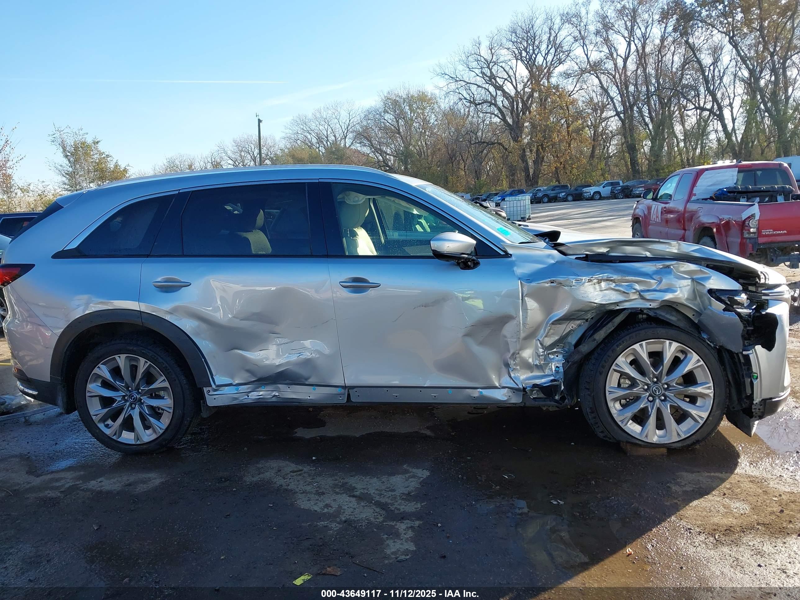 MAZDA CX-90 image 6