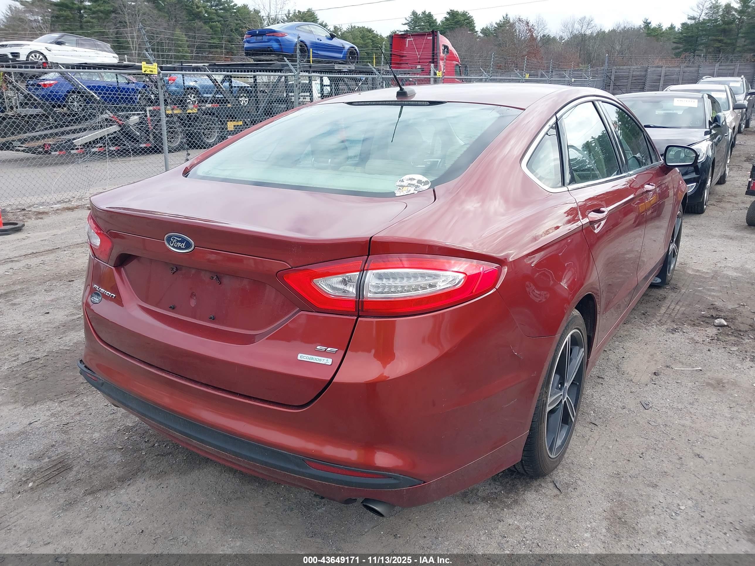 FORD FUSION image 4