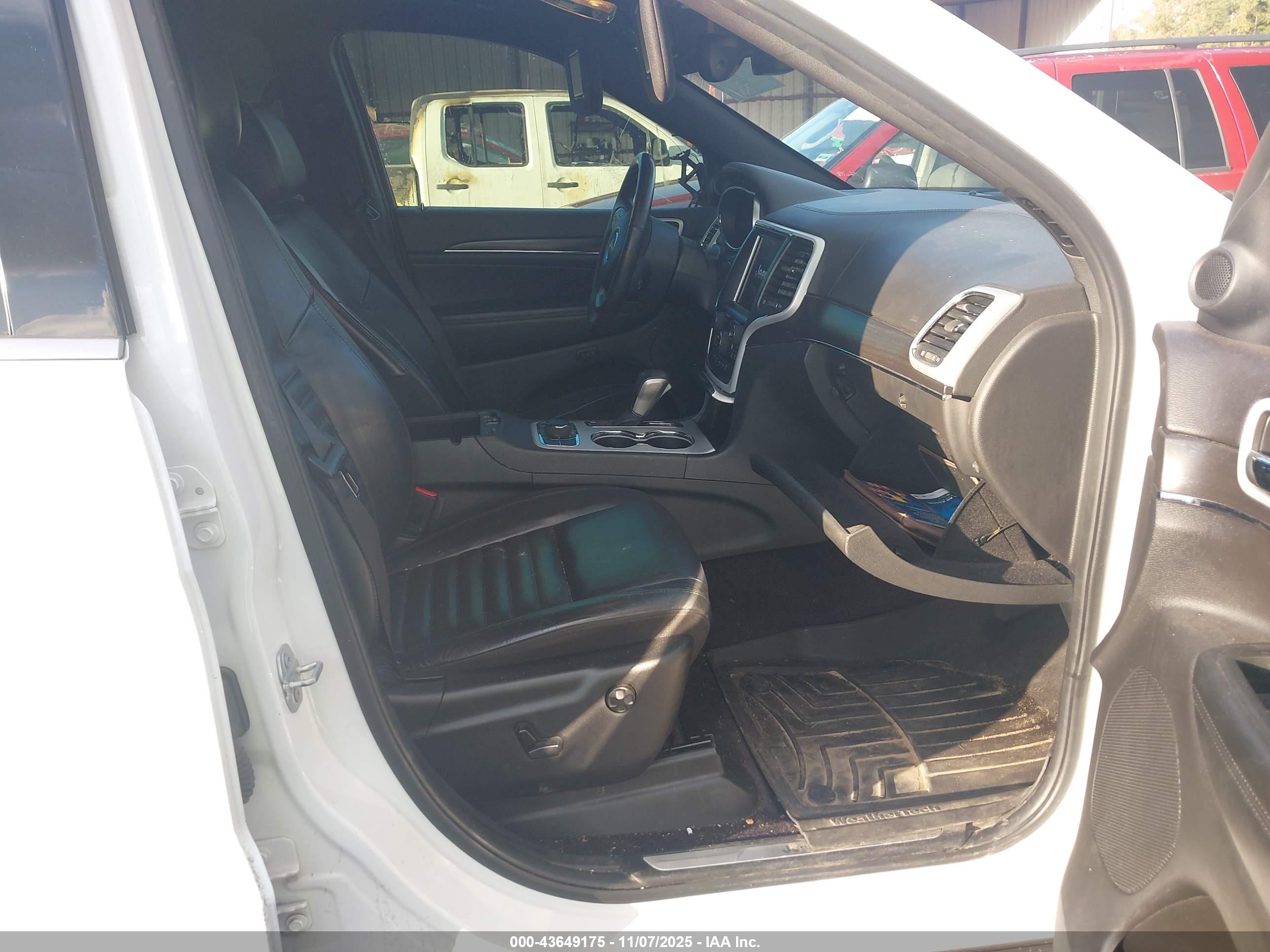 JEEP GRAND image 5