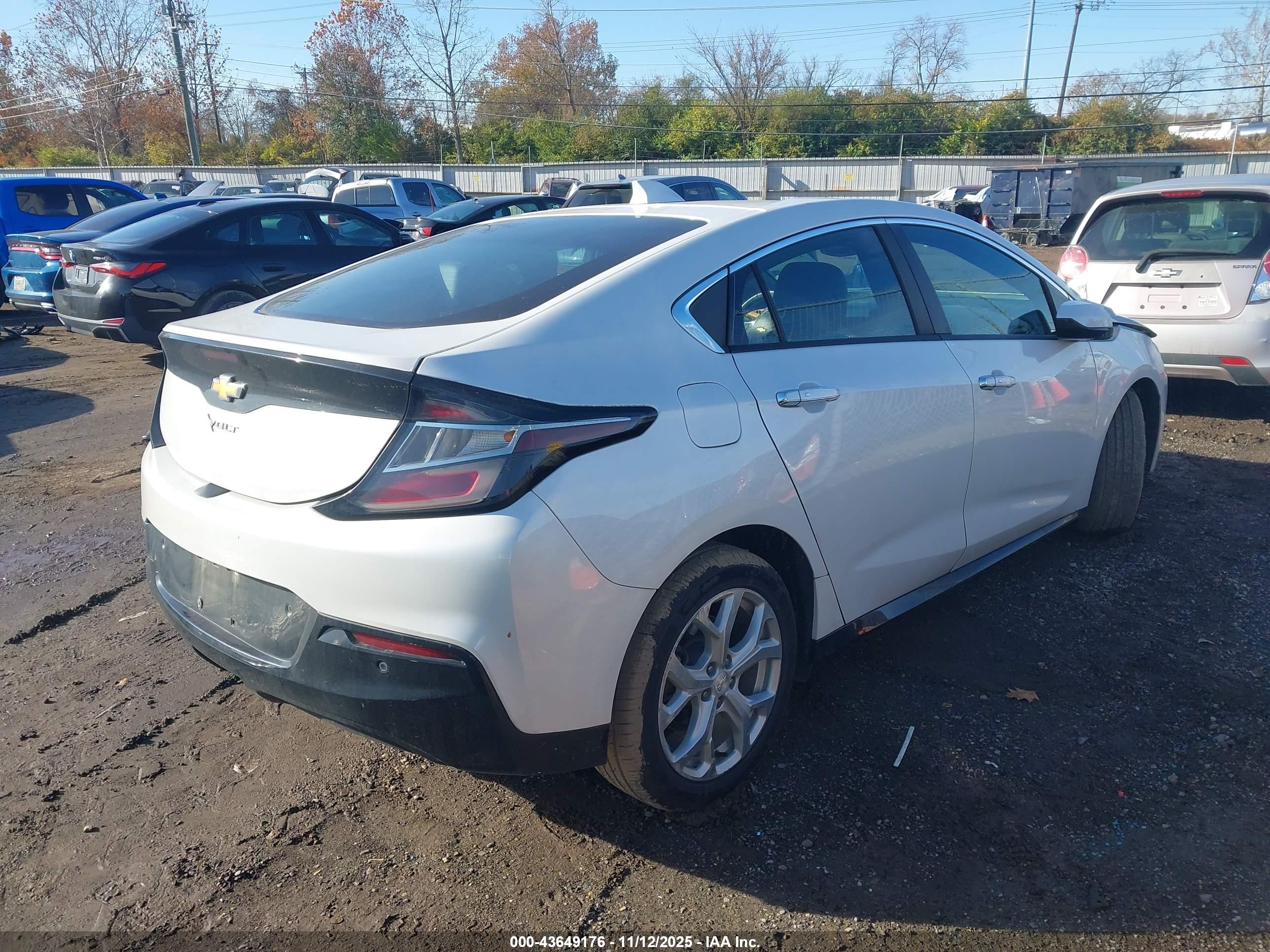 CHEVROLET VOLT image 4