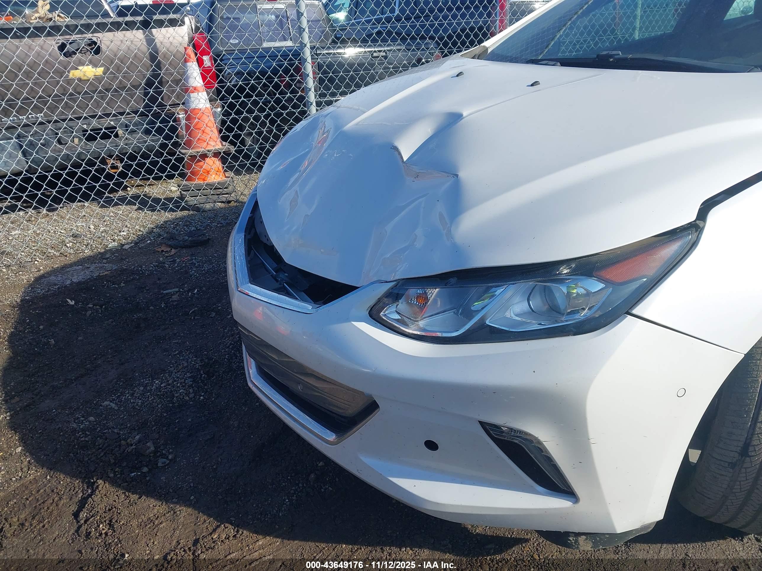 CHEVROLET VOLT image 6