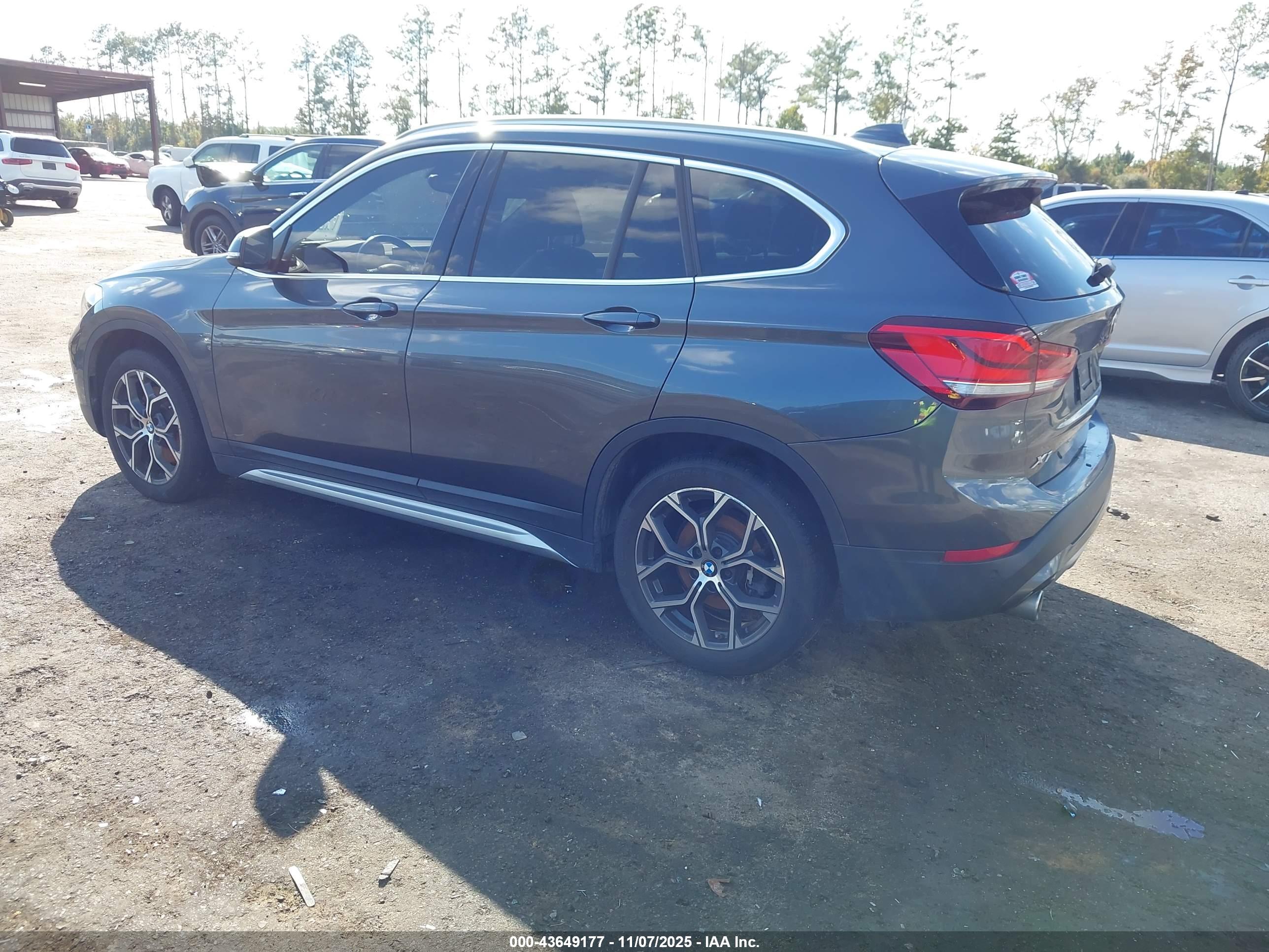 BMW X1 image 3