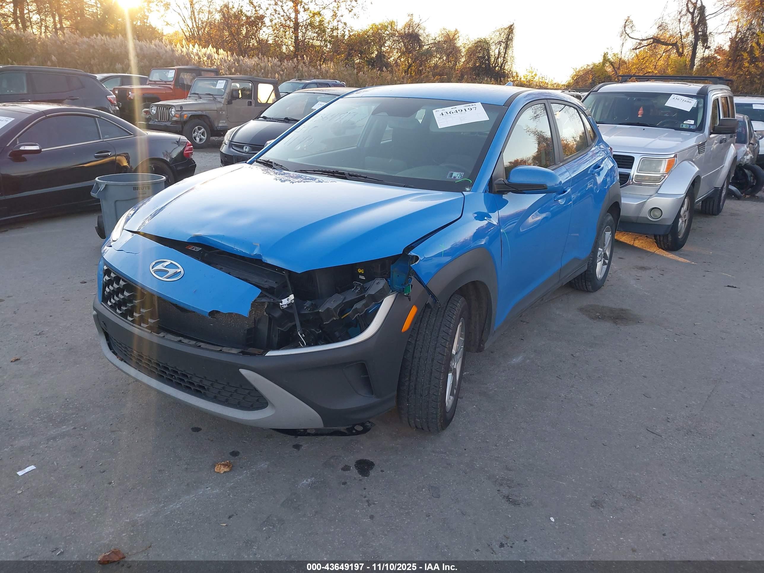 HYUNDAI KONA image 2