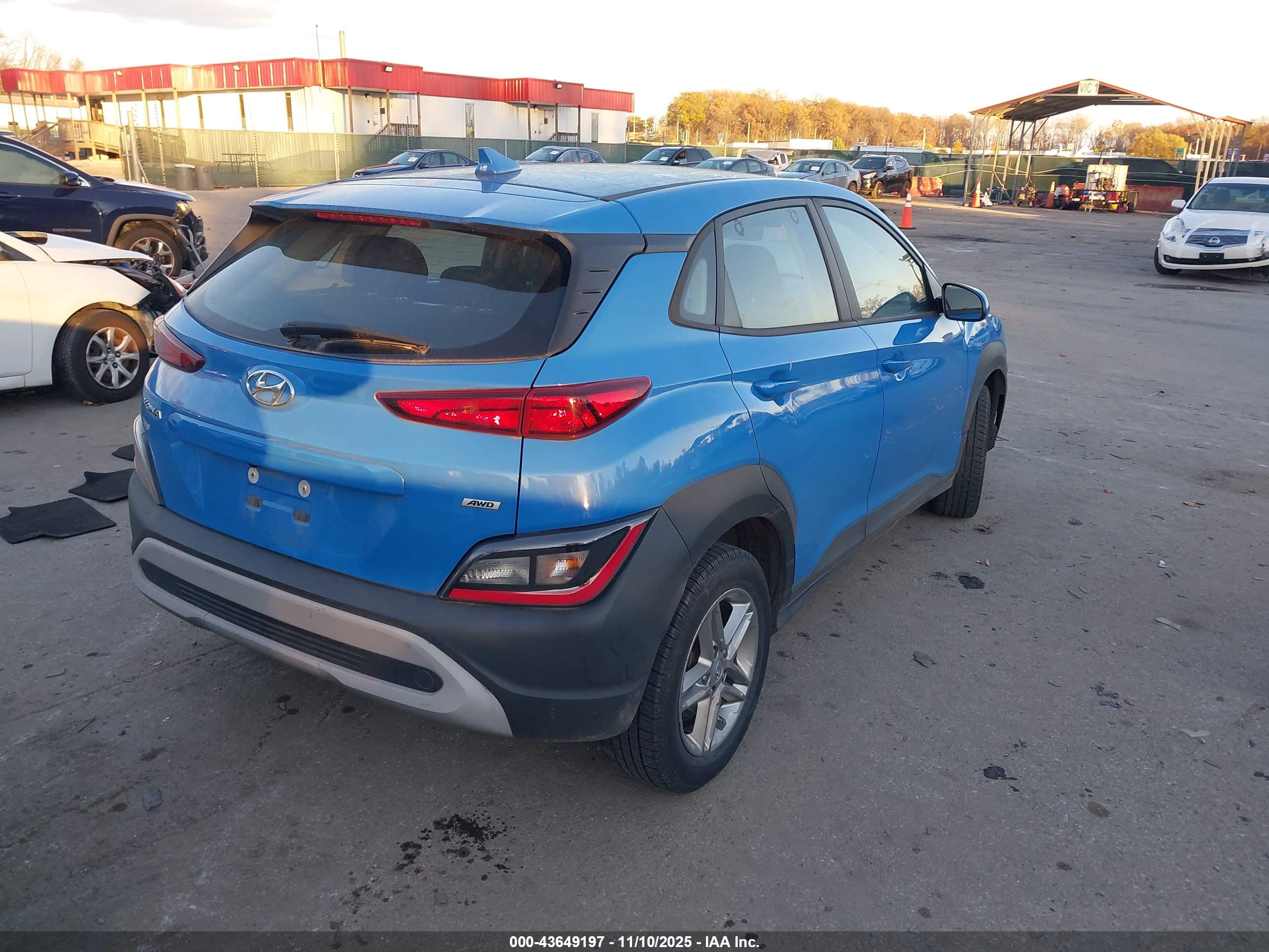HYUNDAI KONA image 4