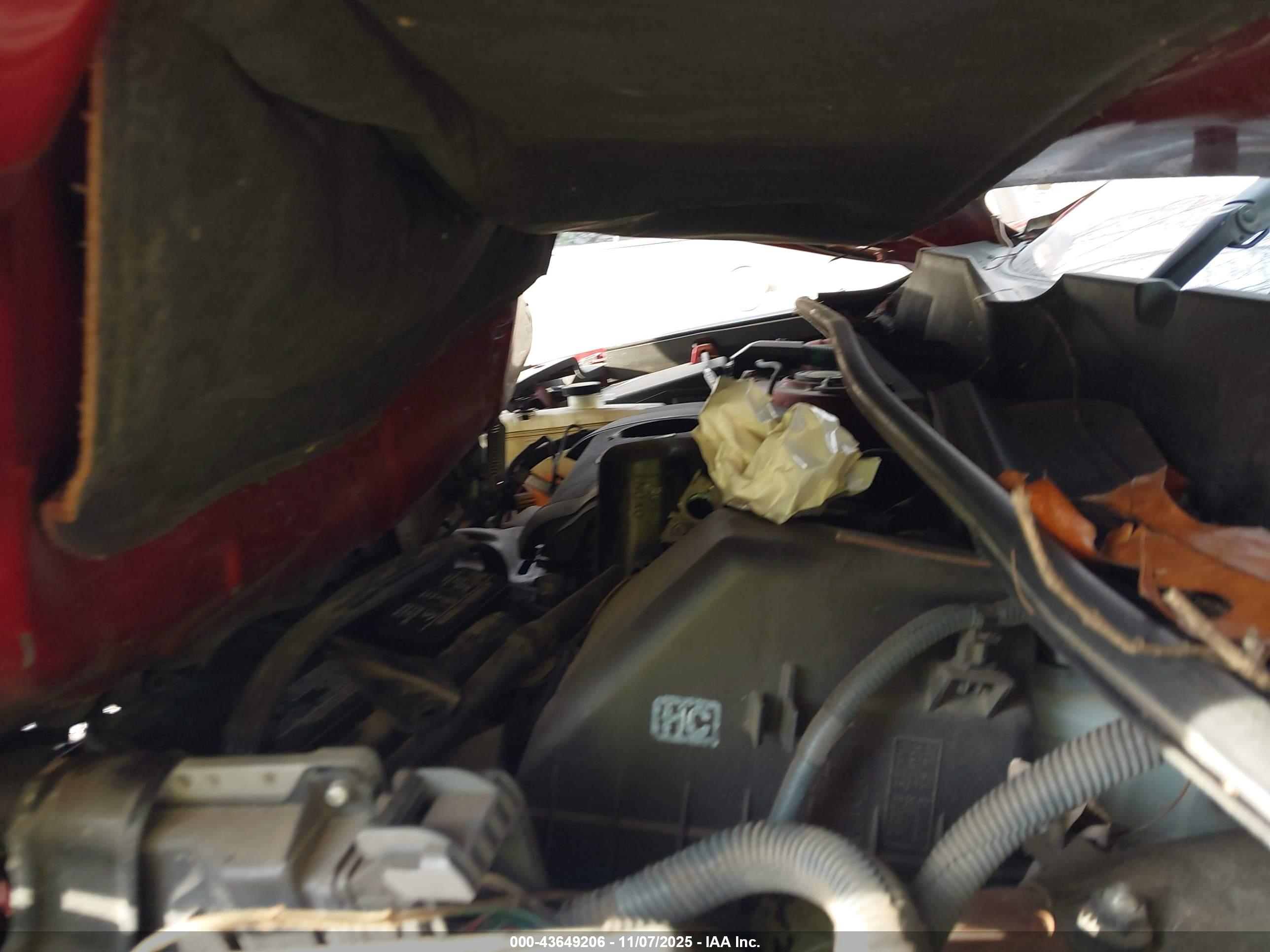 TOYOTA RAV4 image 10