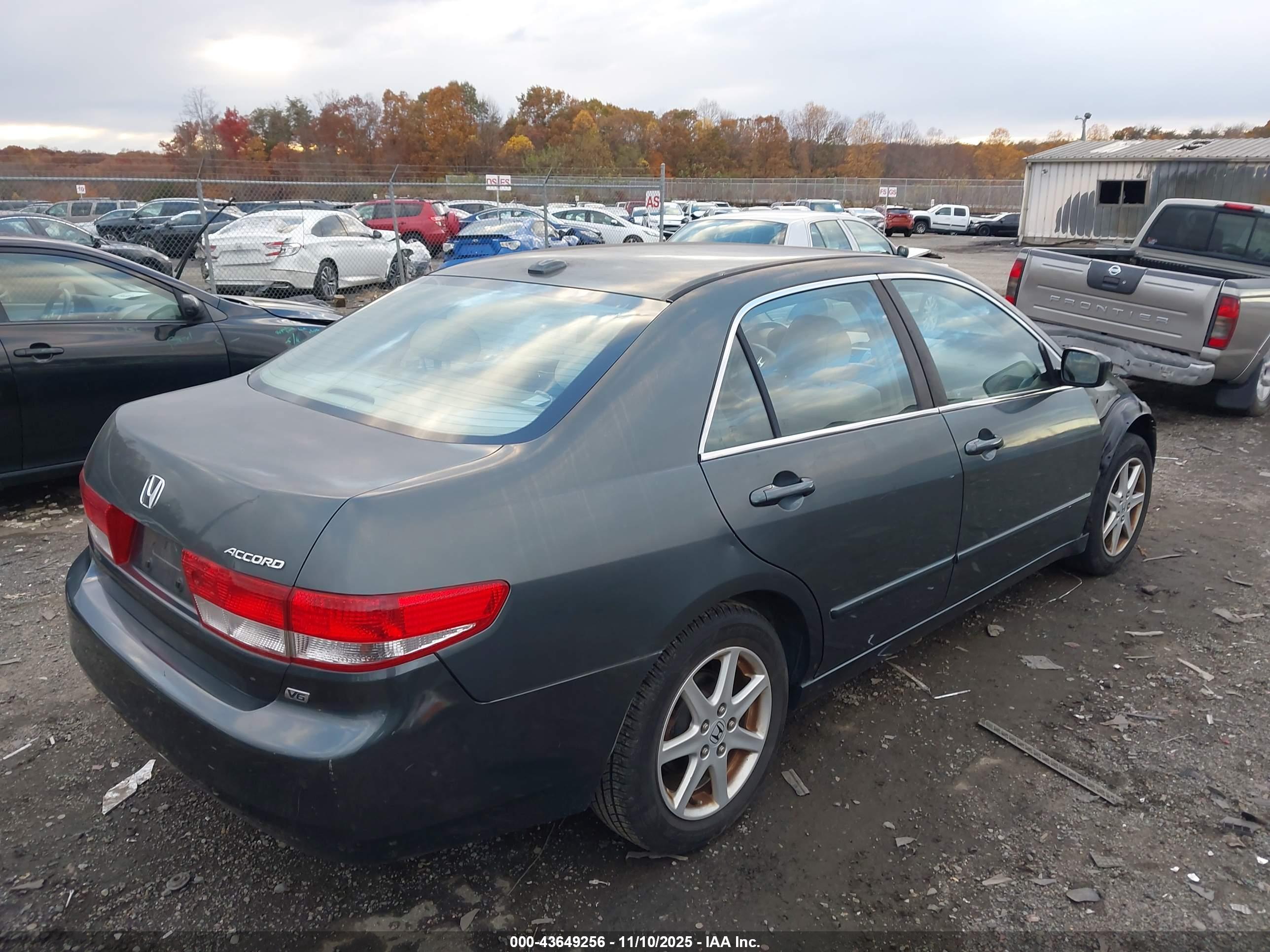 HONDA ACCORD image 4