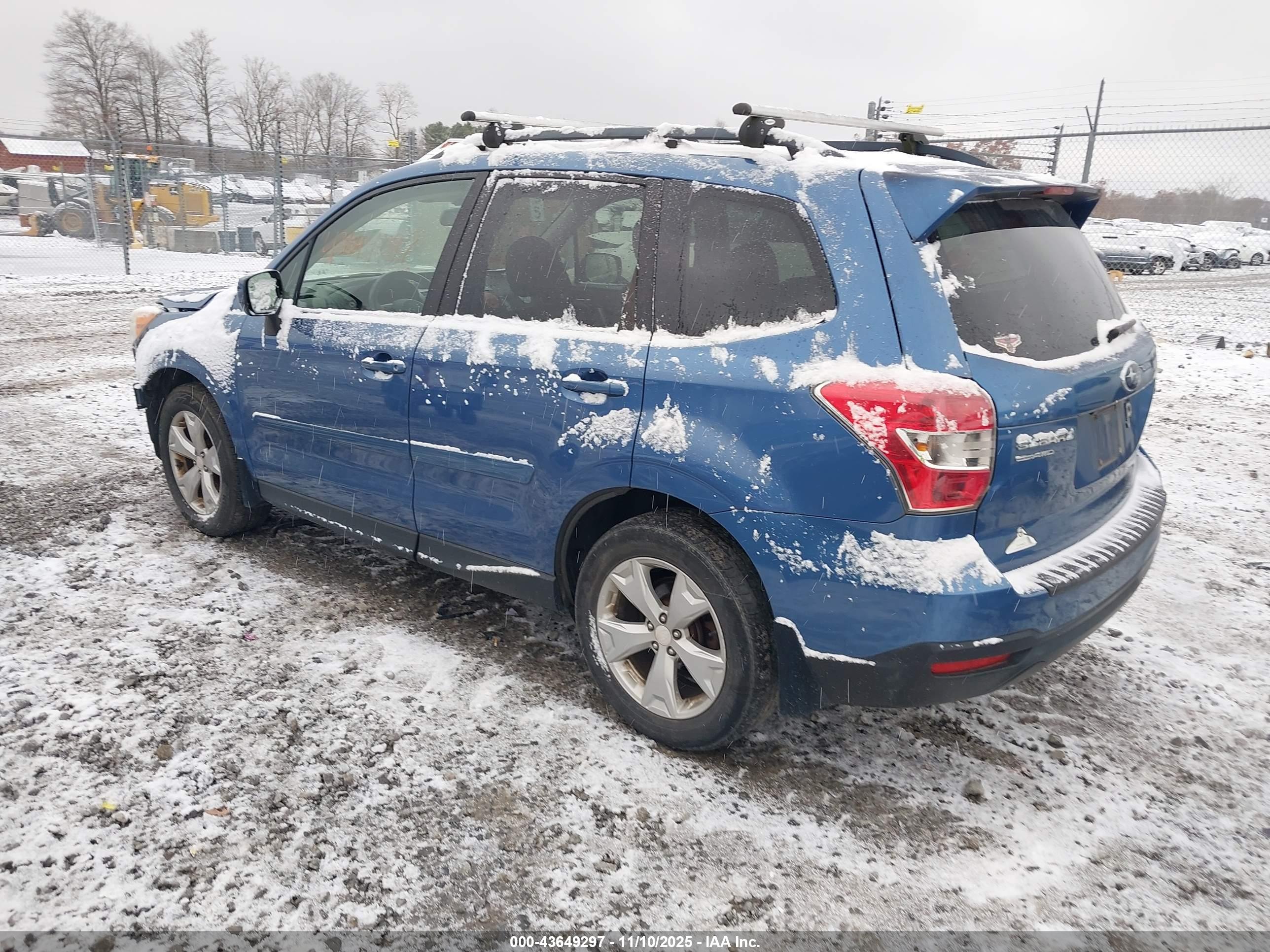 SUBARU FORESTER image 3