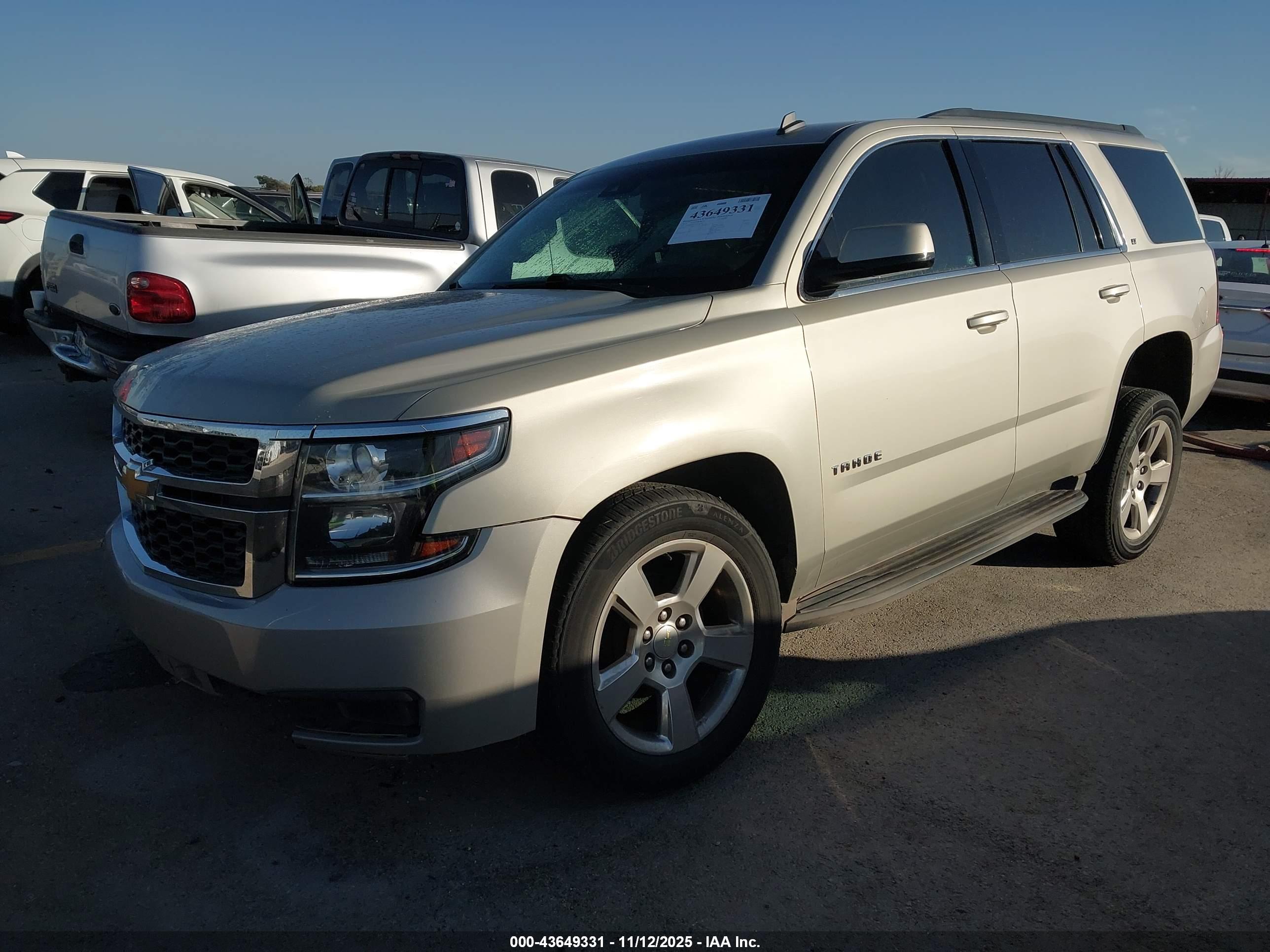 CHEVROLET TAHOE image 2