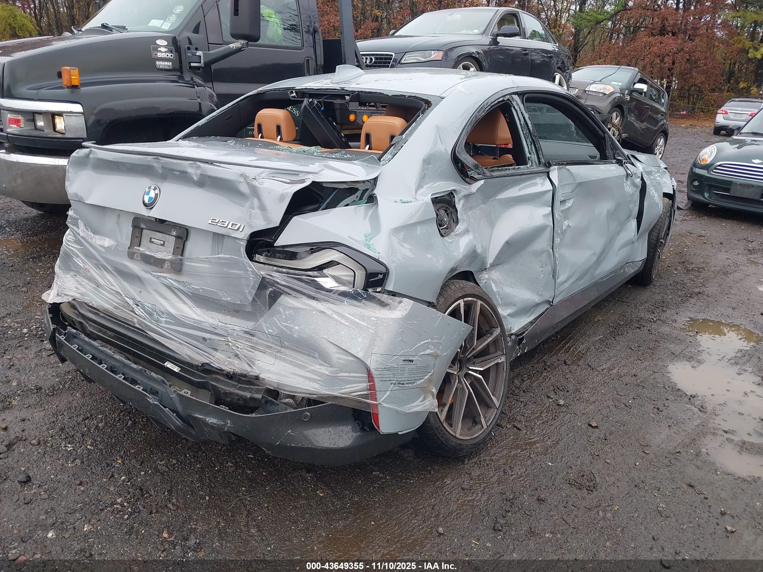 BMW 230 image 4