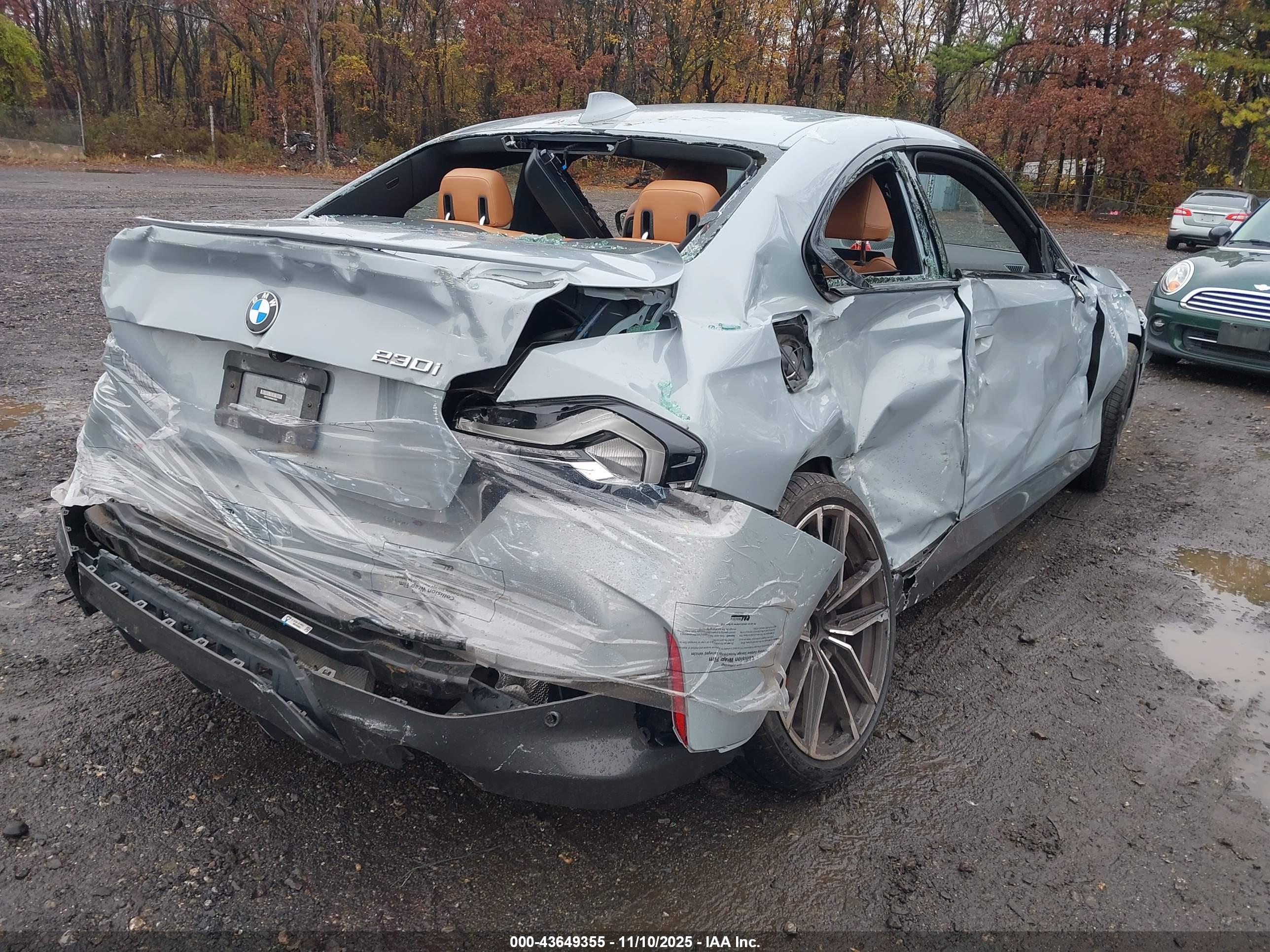 BMW 230 image 6