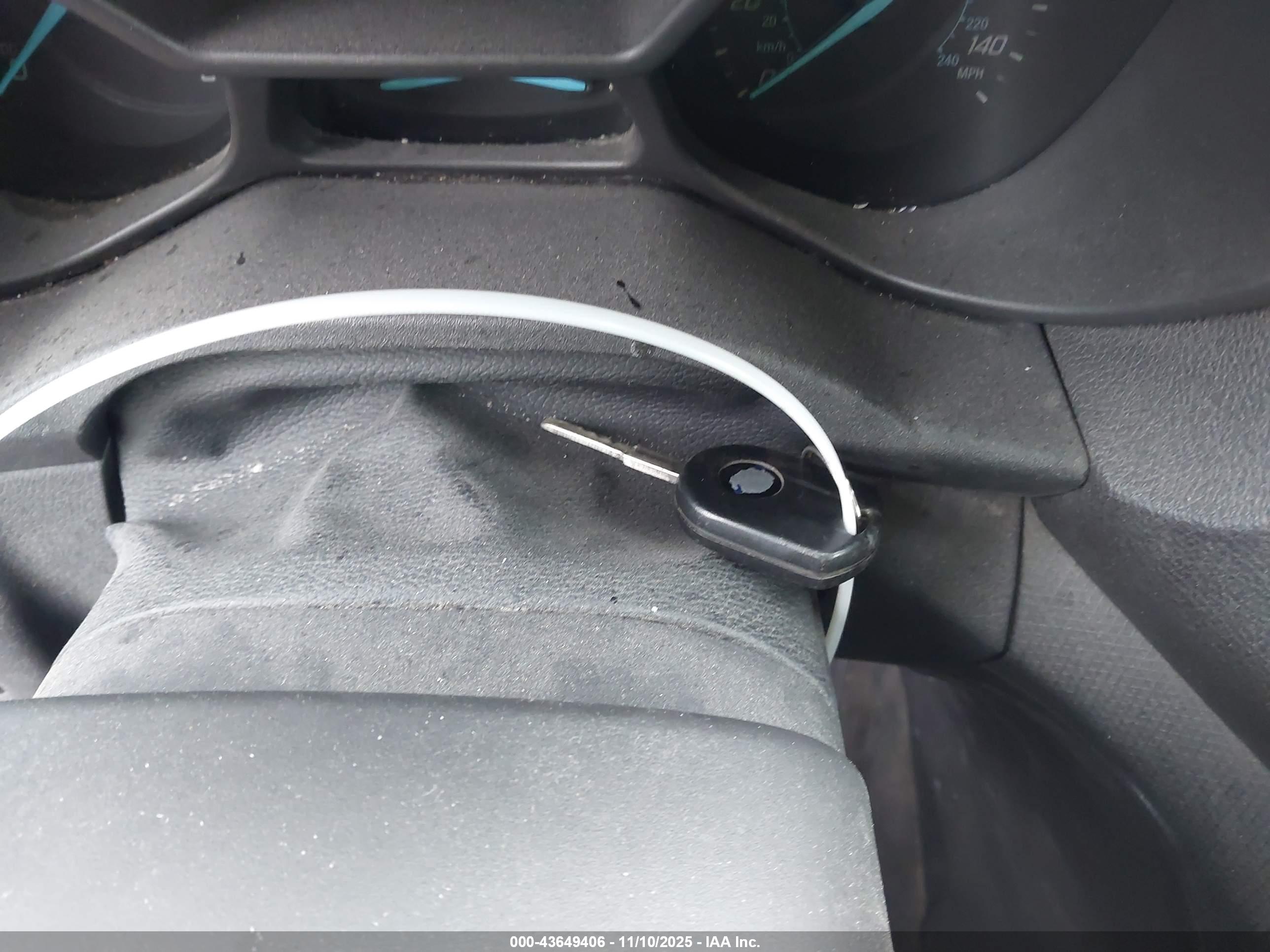 FORD TRANSIT image 11