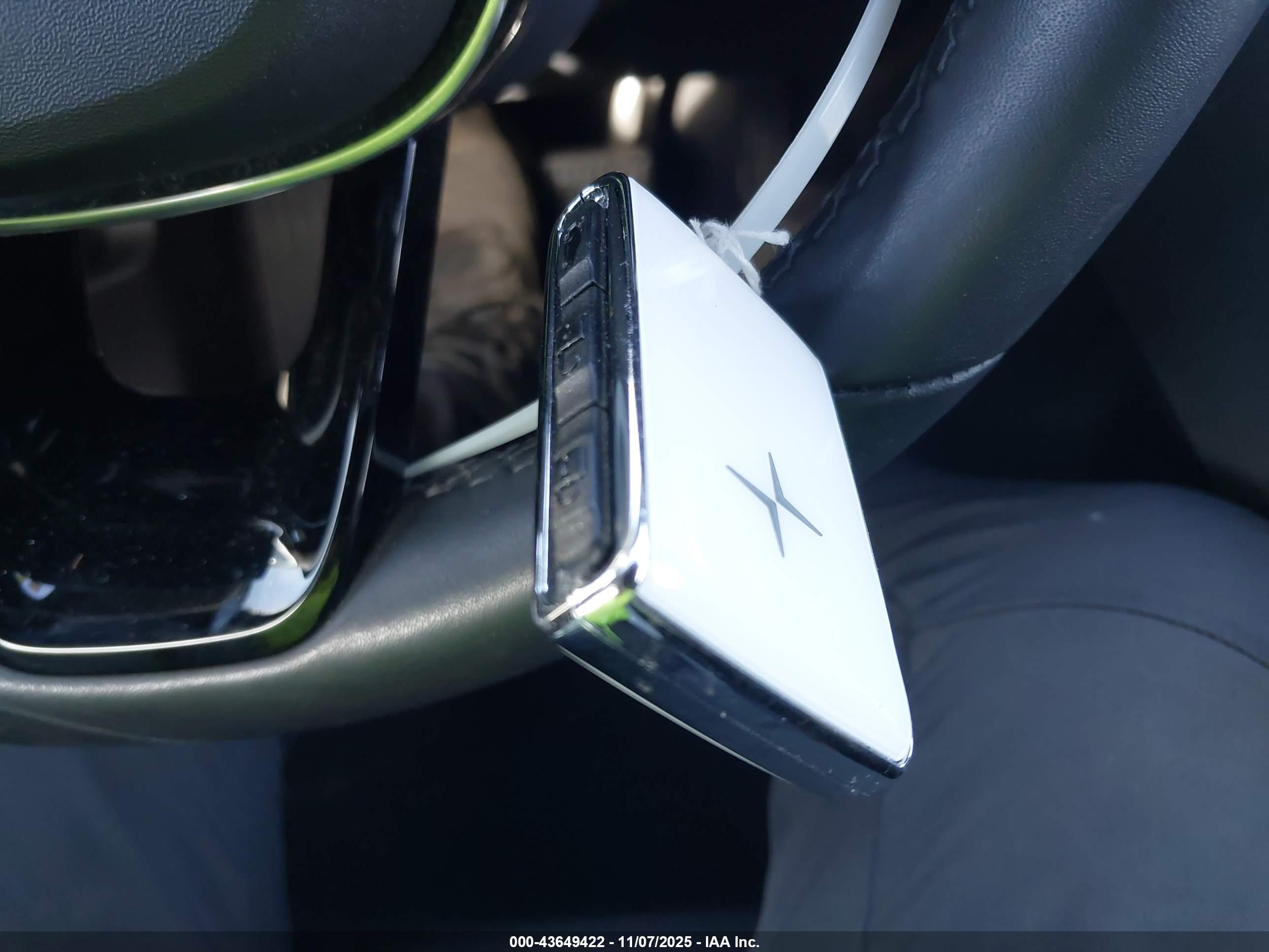 POLESTAR 2 image 11