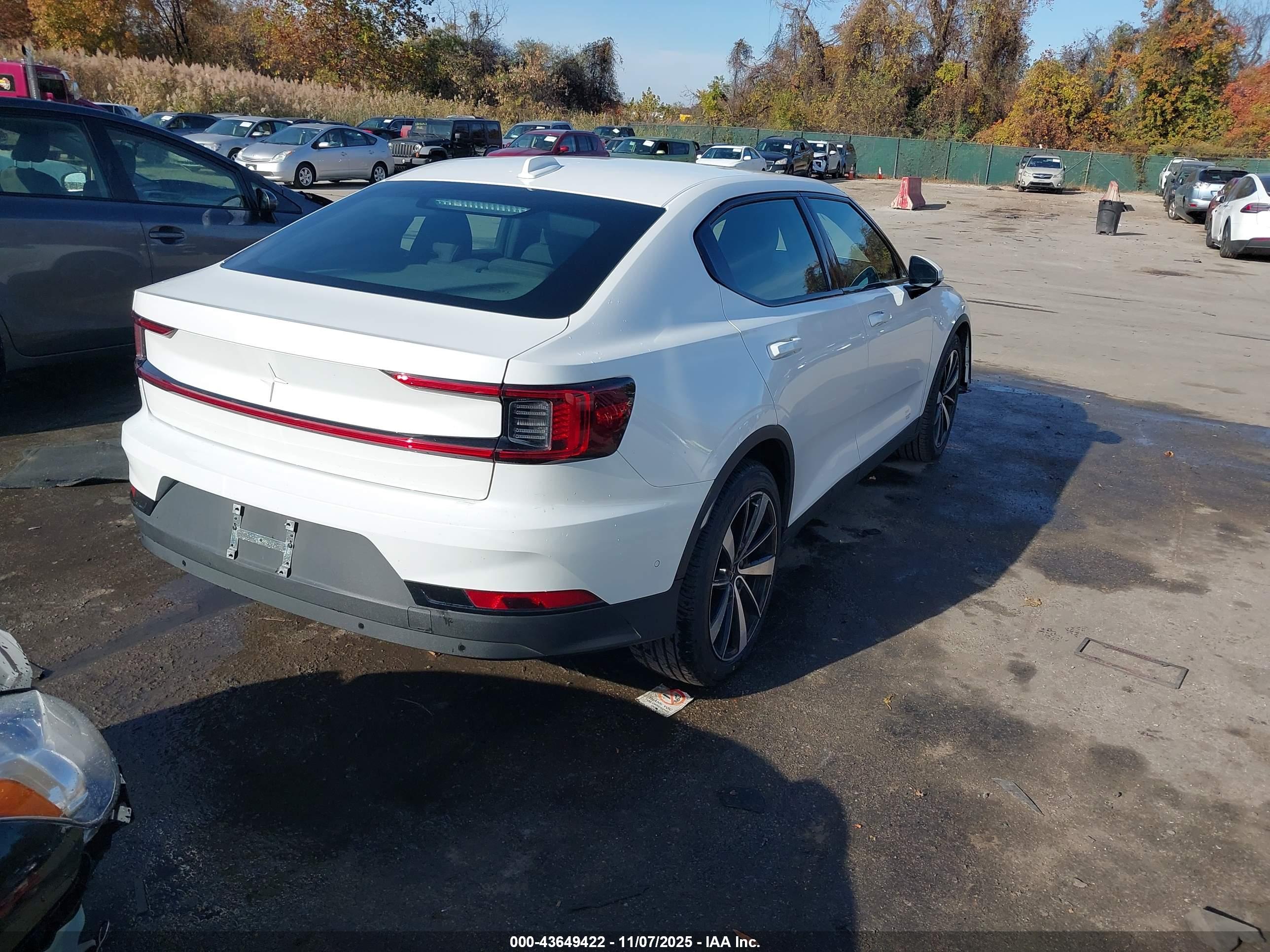 POLESTAR 2 image 4