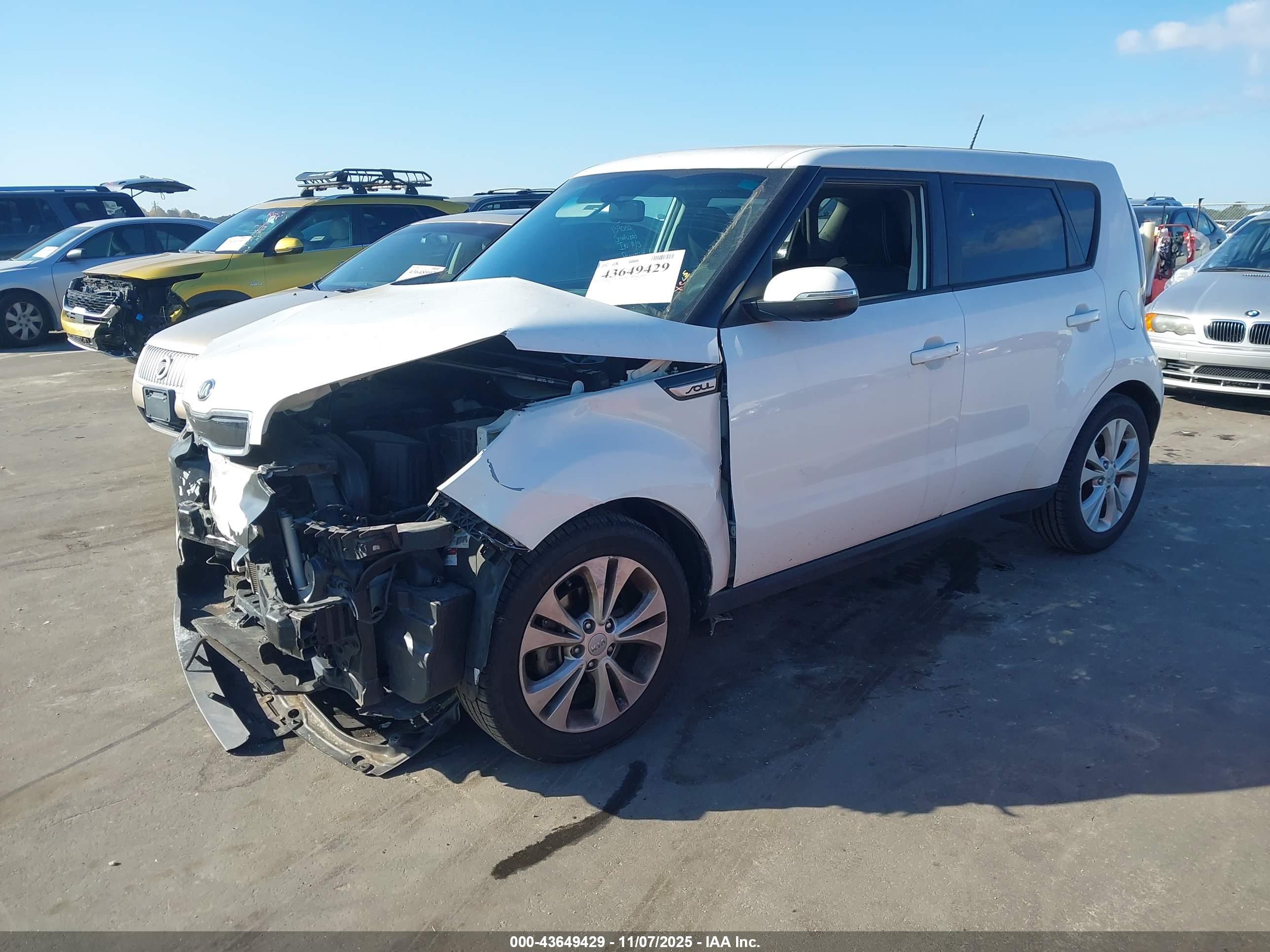 KIA SOUL image 2