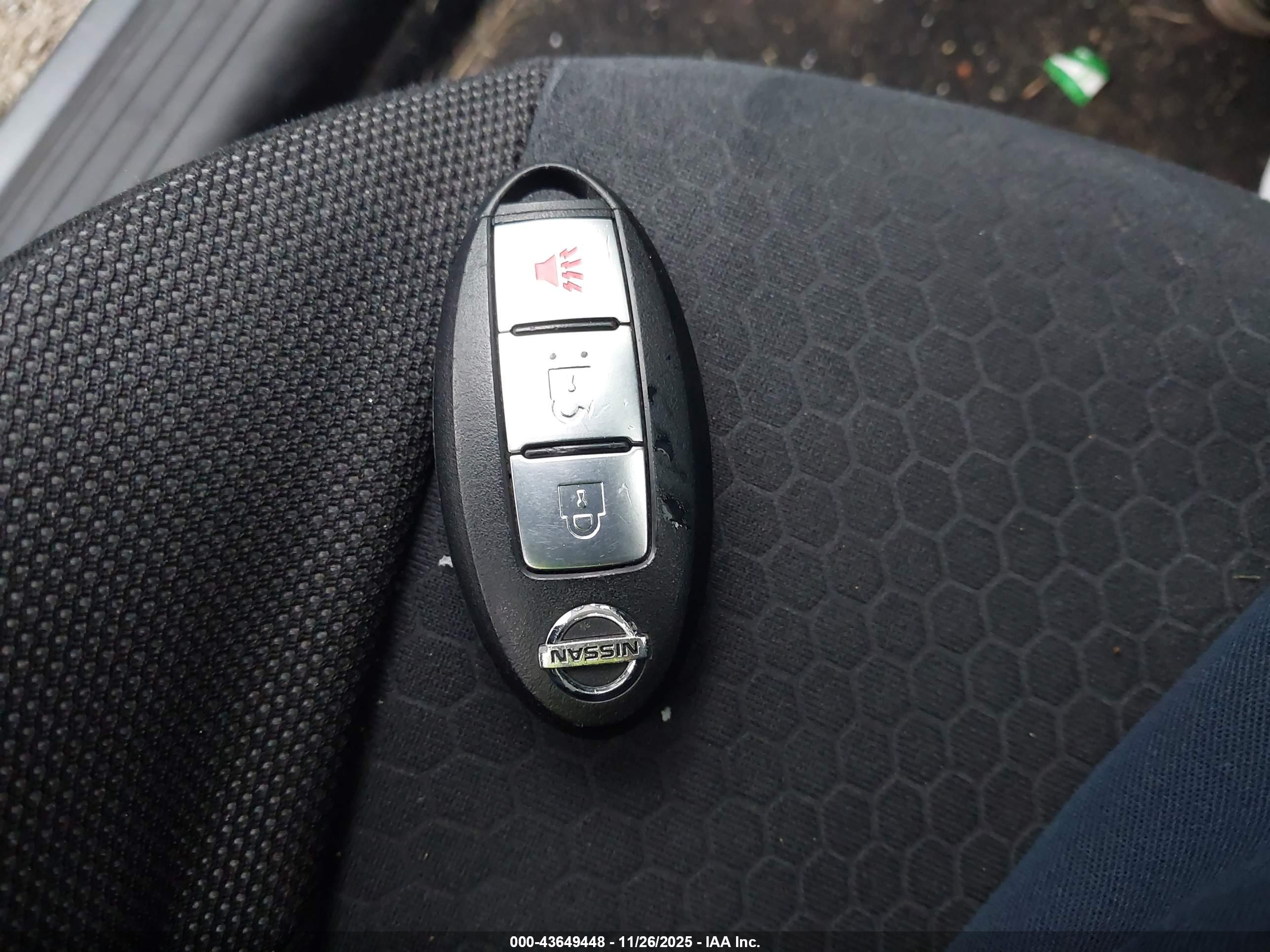 NISSAN JUKE image 11