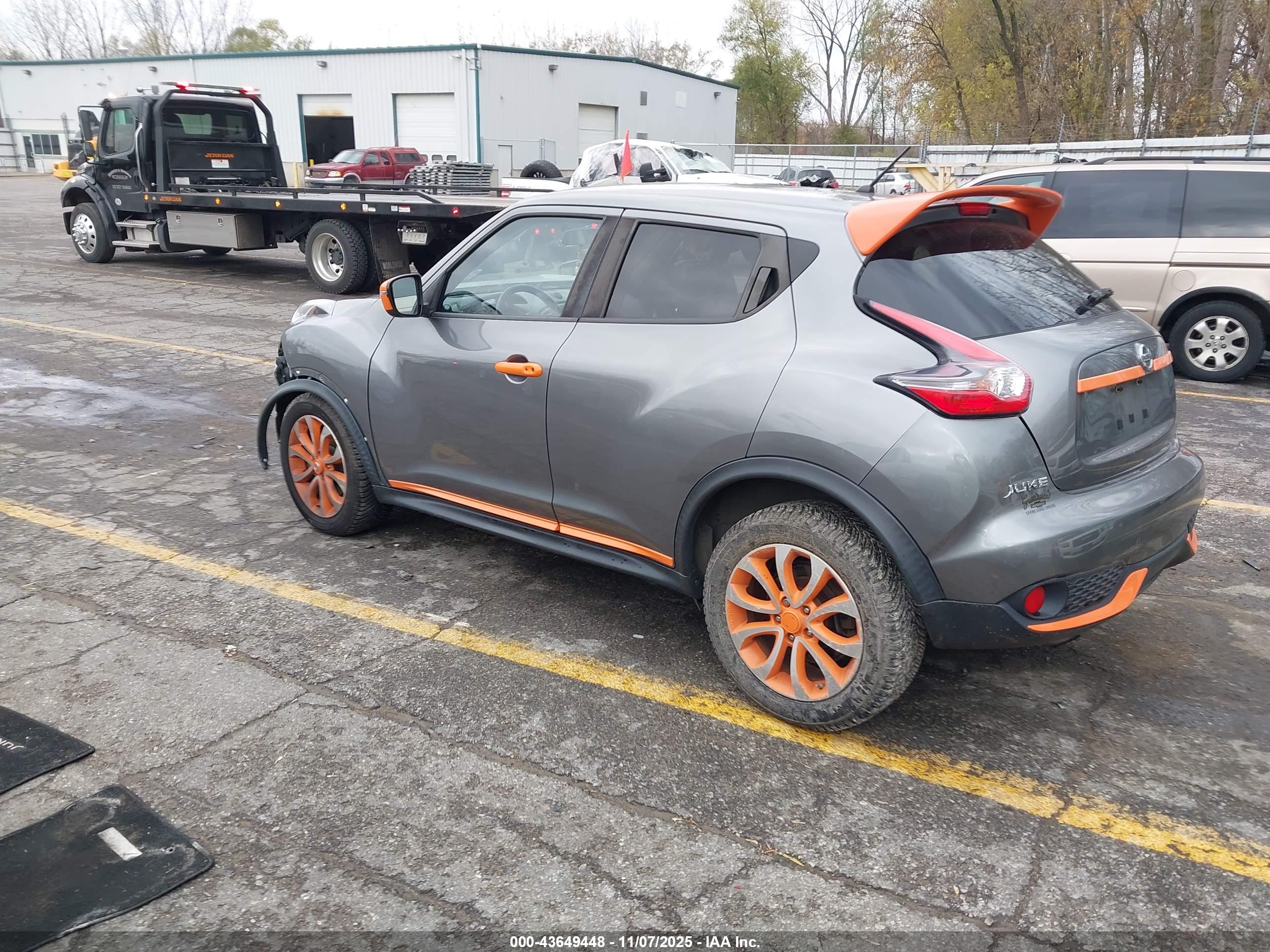 NISSAN JUKE image 3