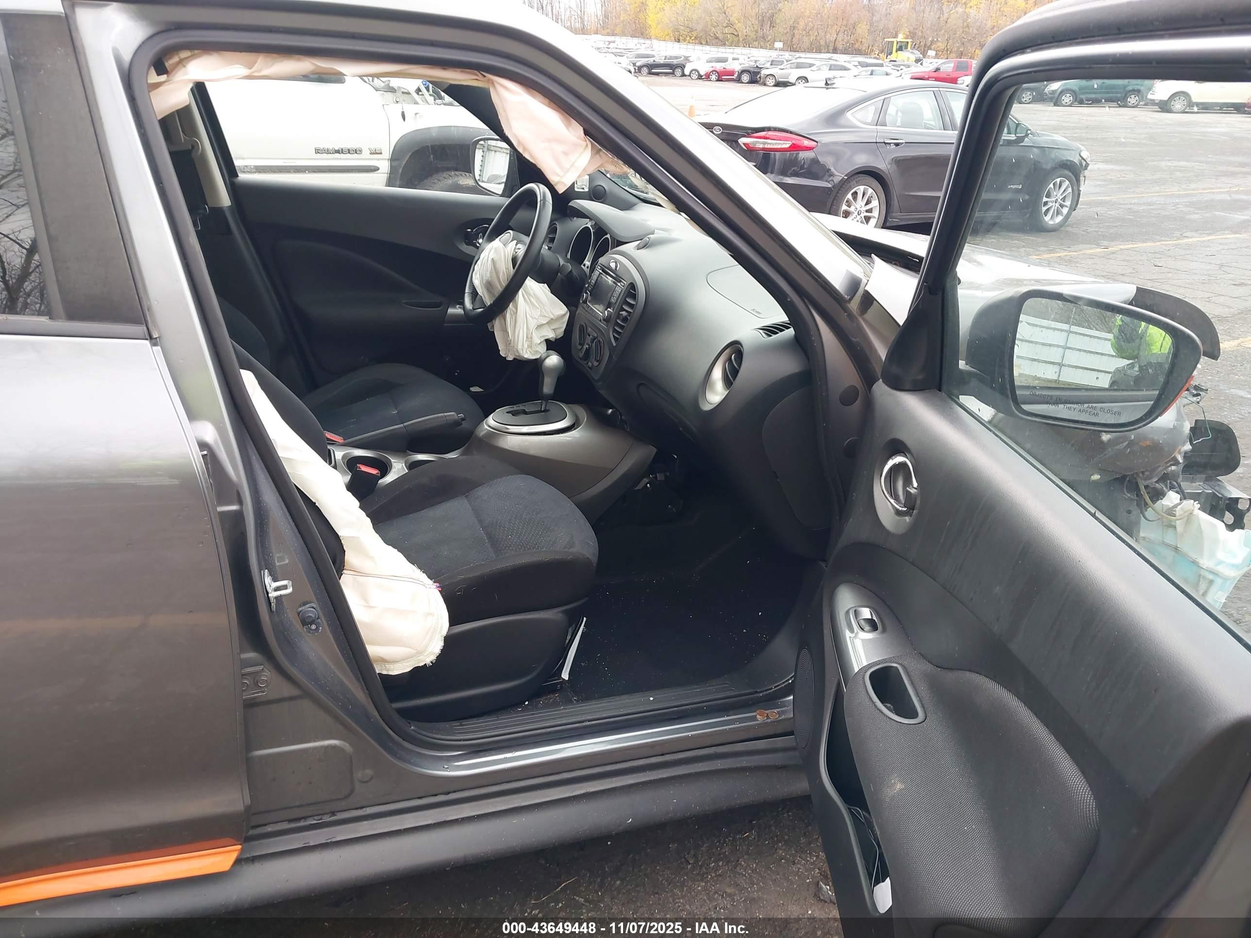 NISSAN JUKE image 5