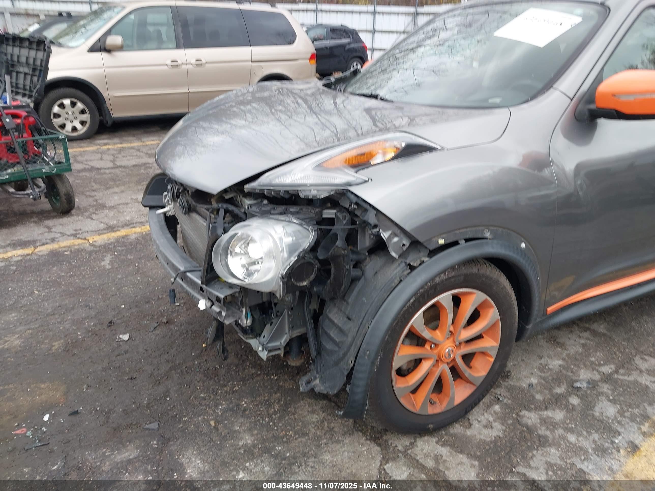 NISSAN JUKE image 6