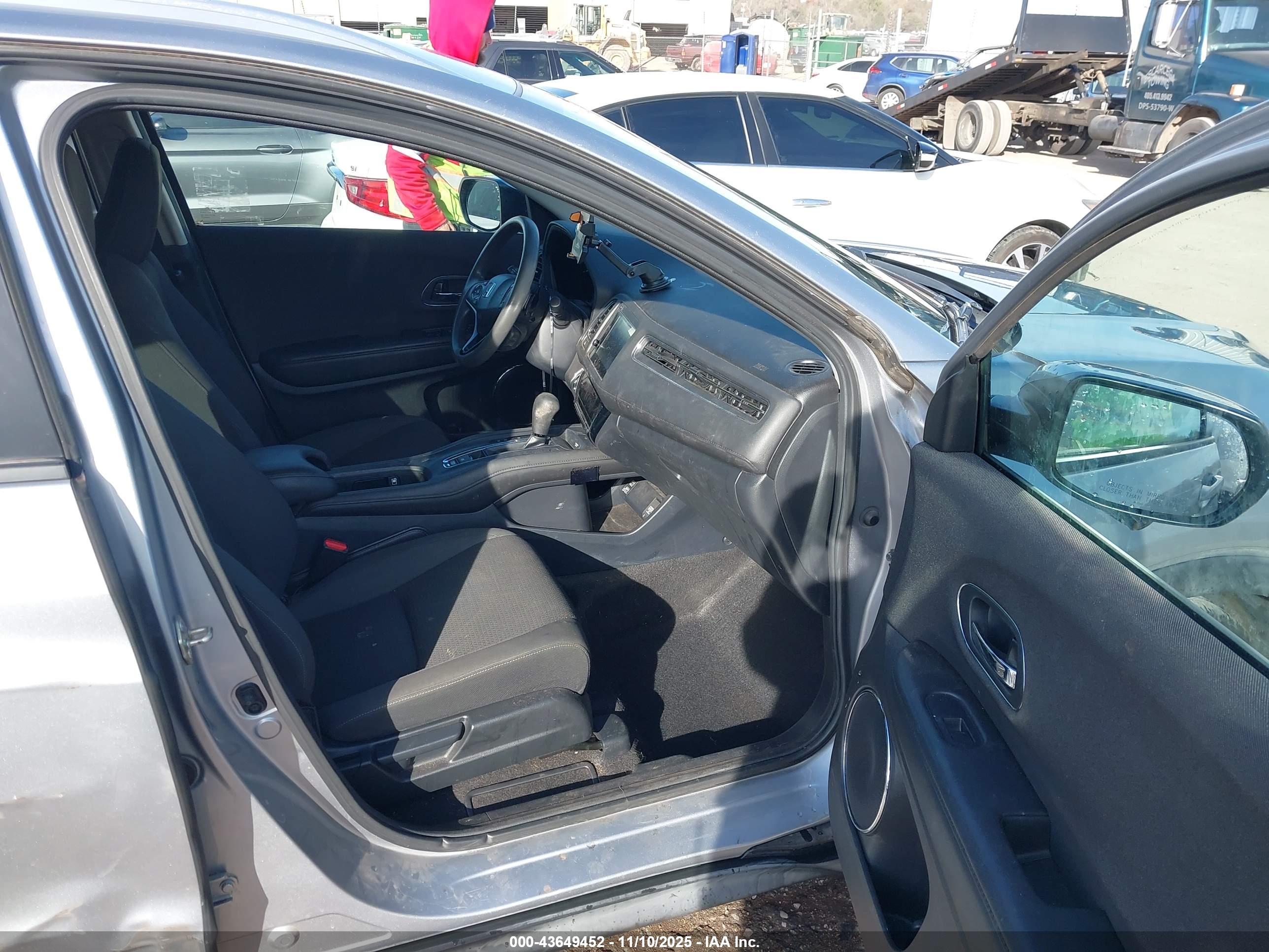 HONDA HR-V image 5