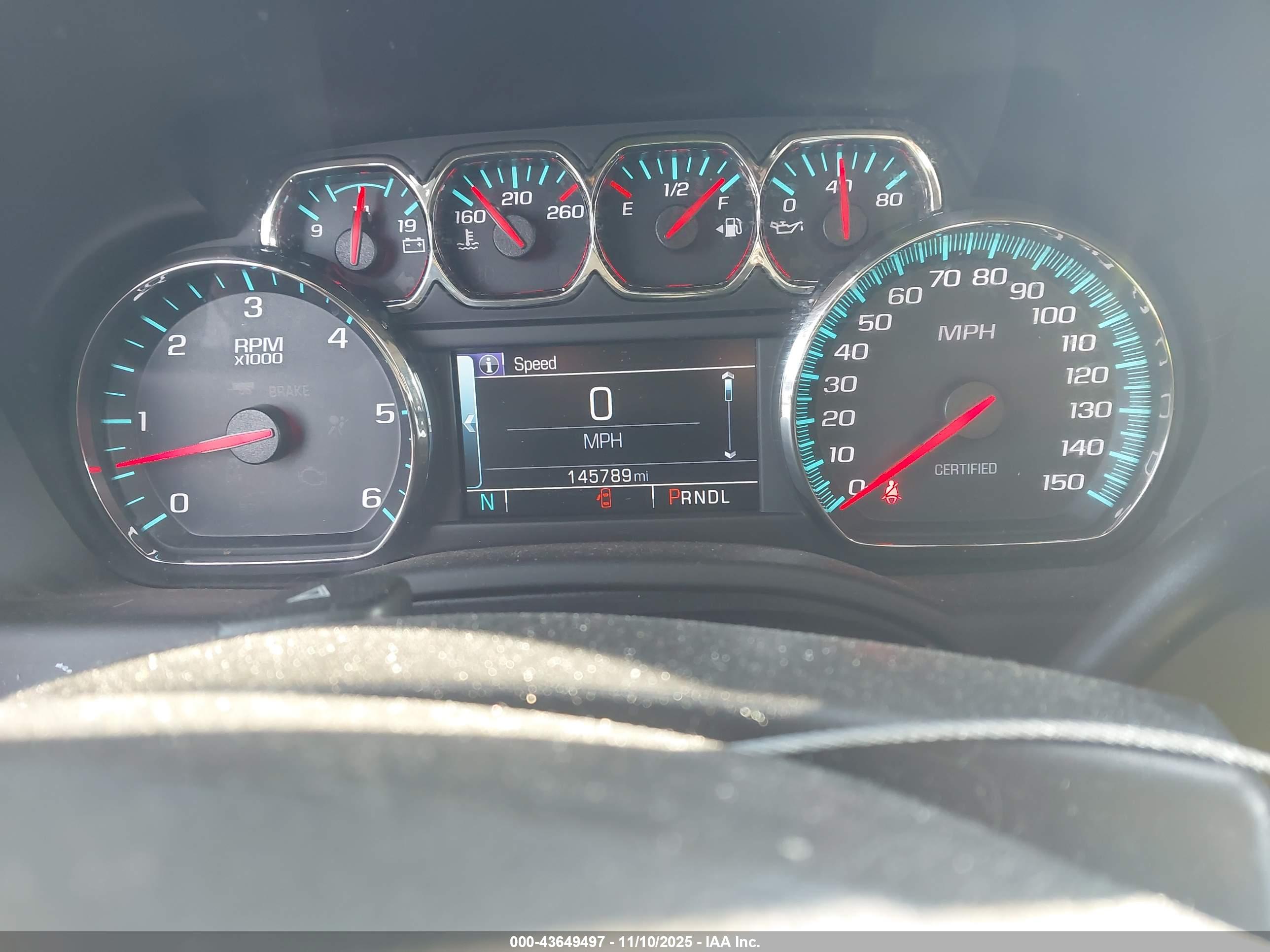 CHEVROLET TAHOE image 7