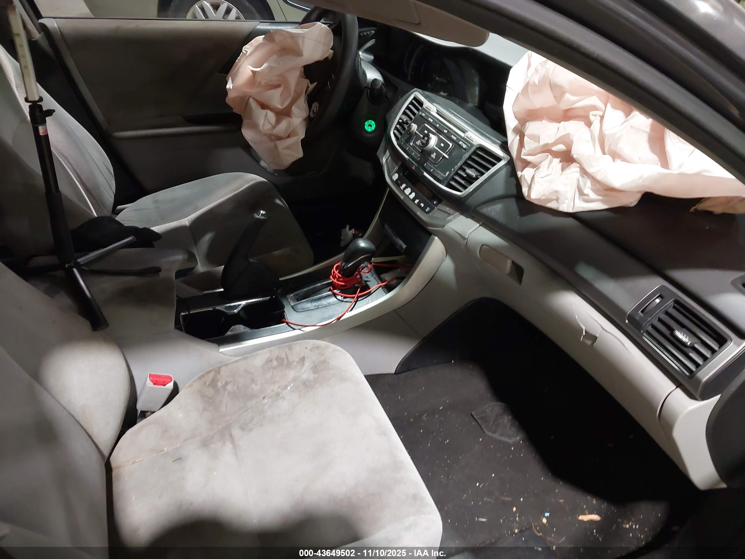 HONDA ACCORD image 5