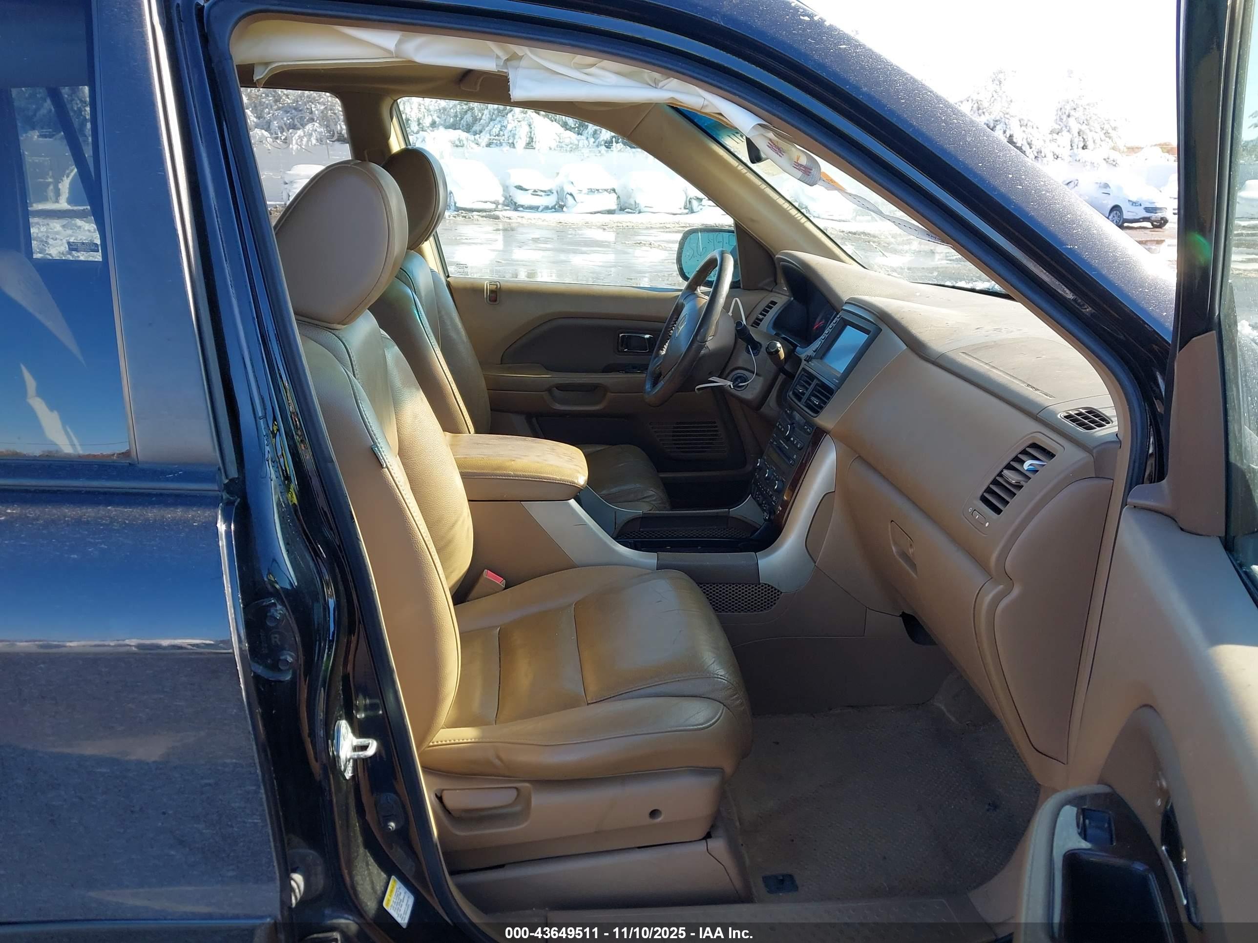 HONDA PILOT image 5