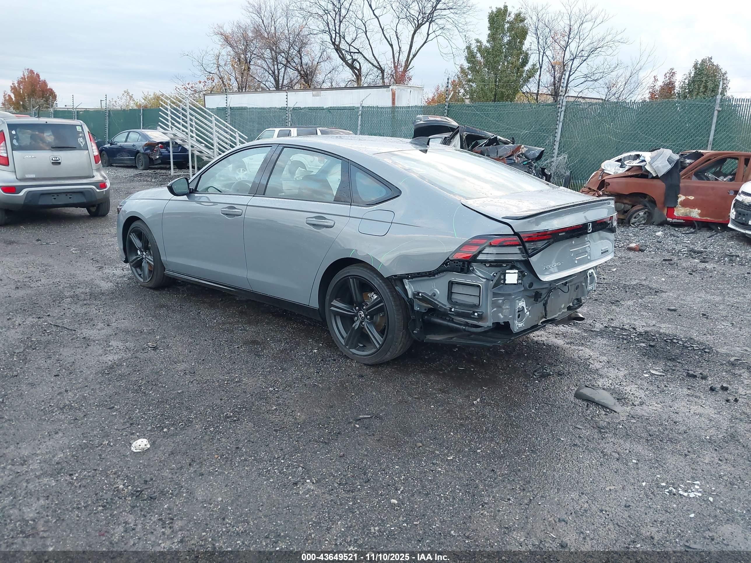 HONDA ACCORD image 3