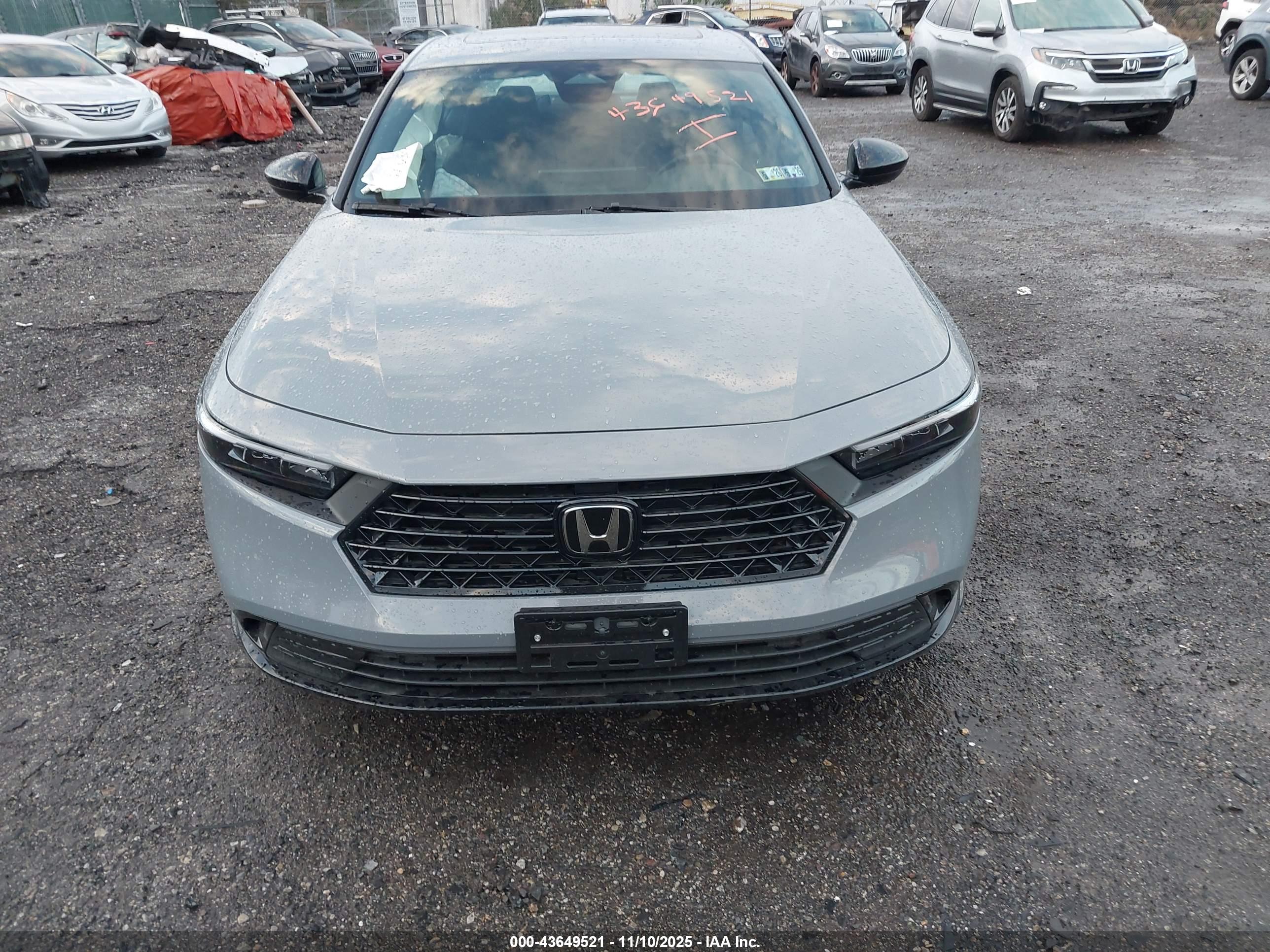 HONDA ACCORD image 6