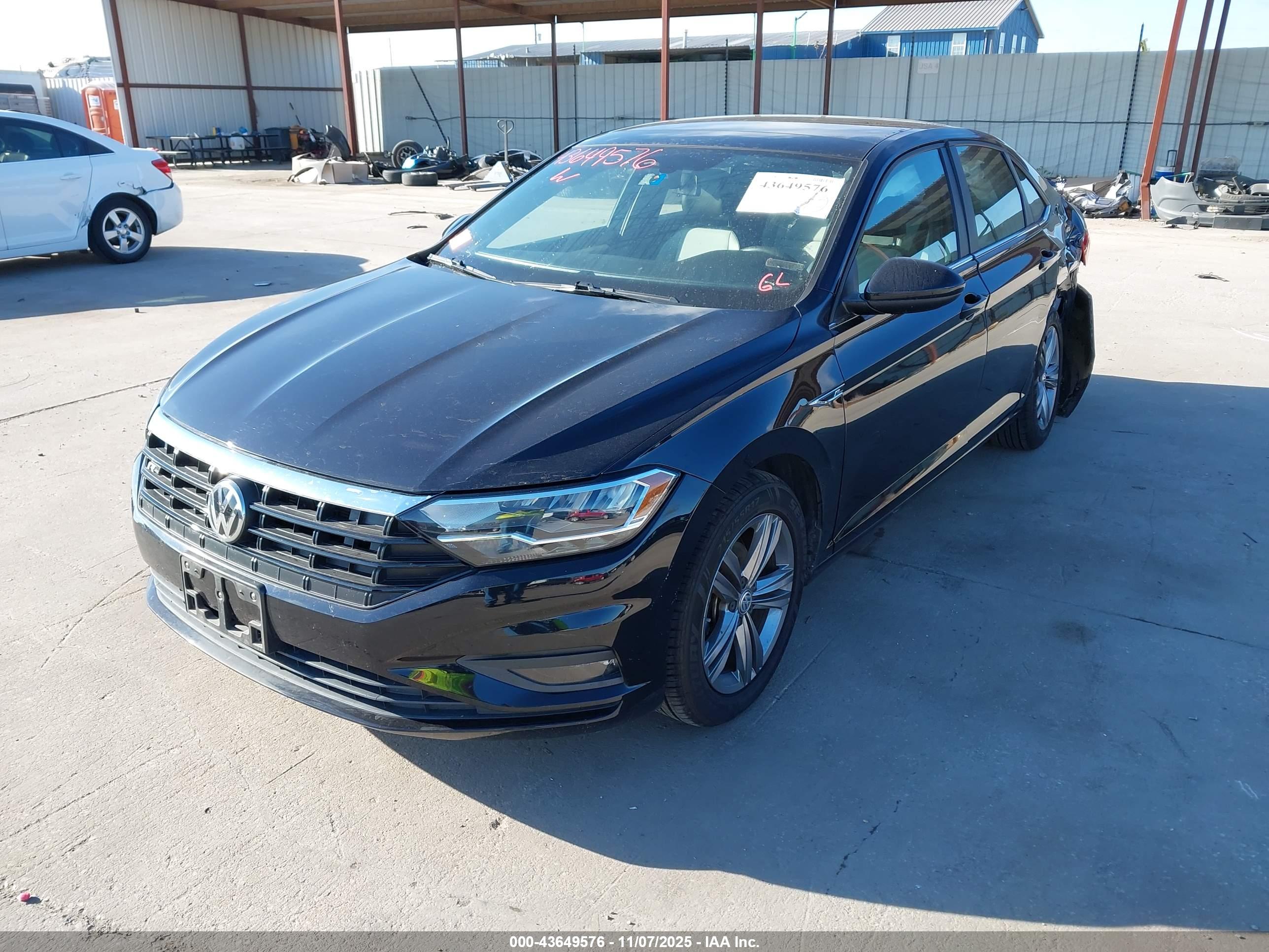 VOLKSWAGEN JETTA image 2