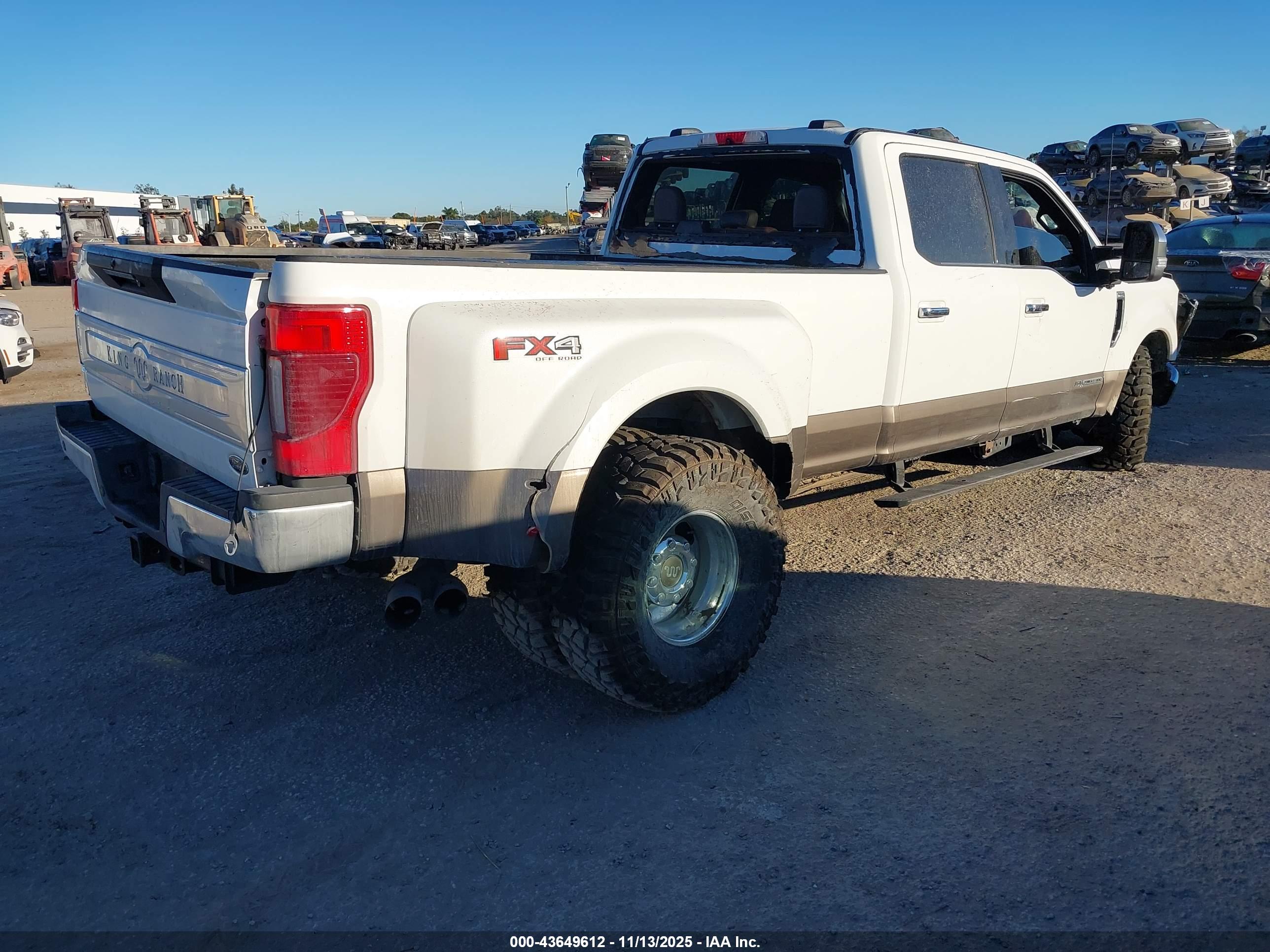 FORD F-350 image 4