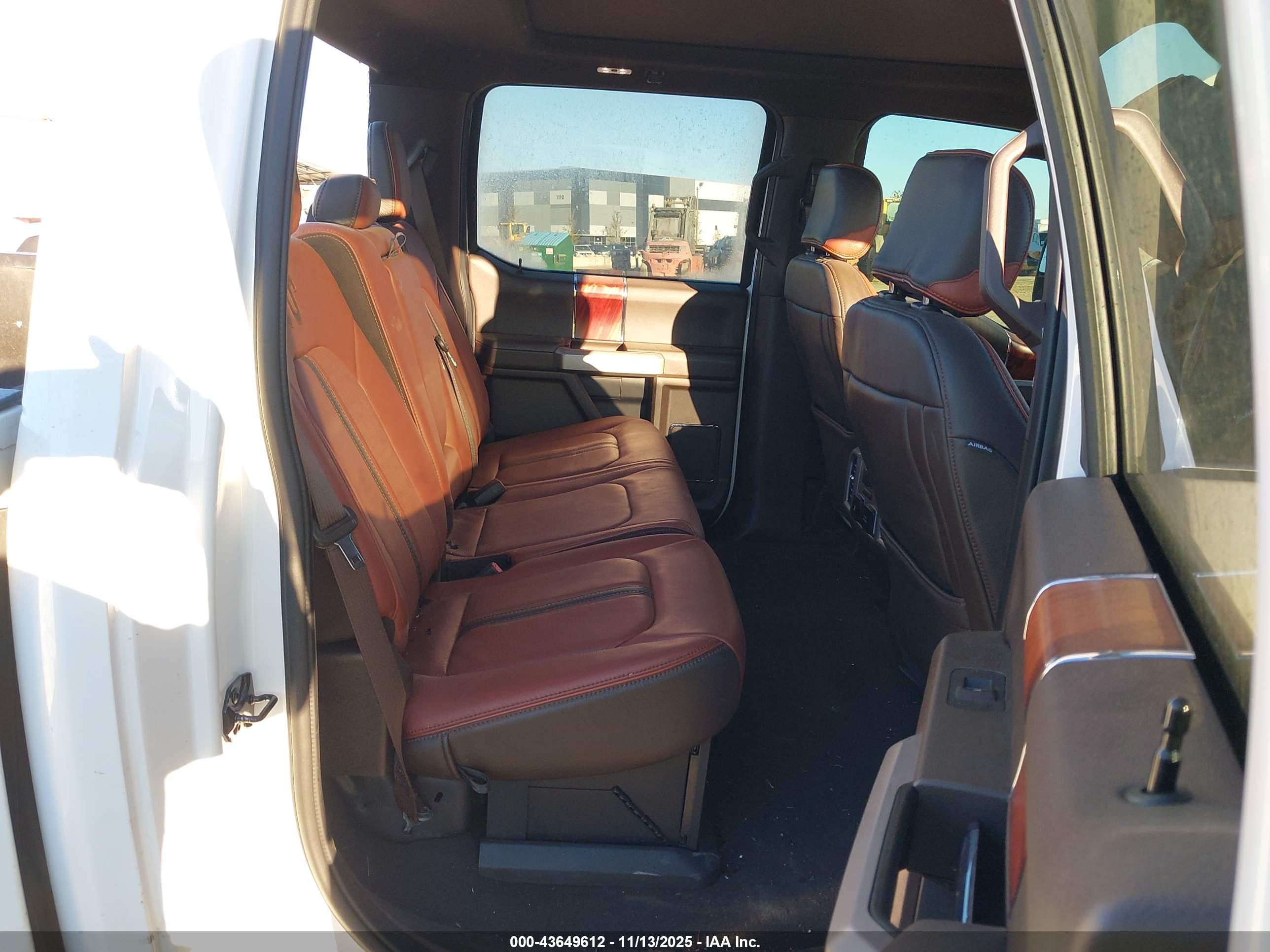 FORD F-350 image 8