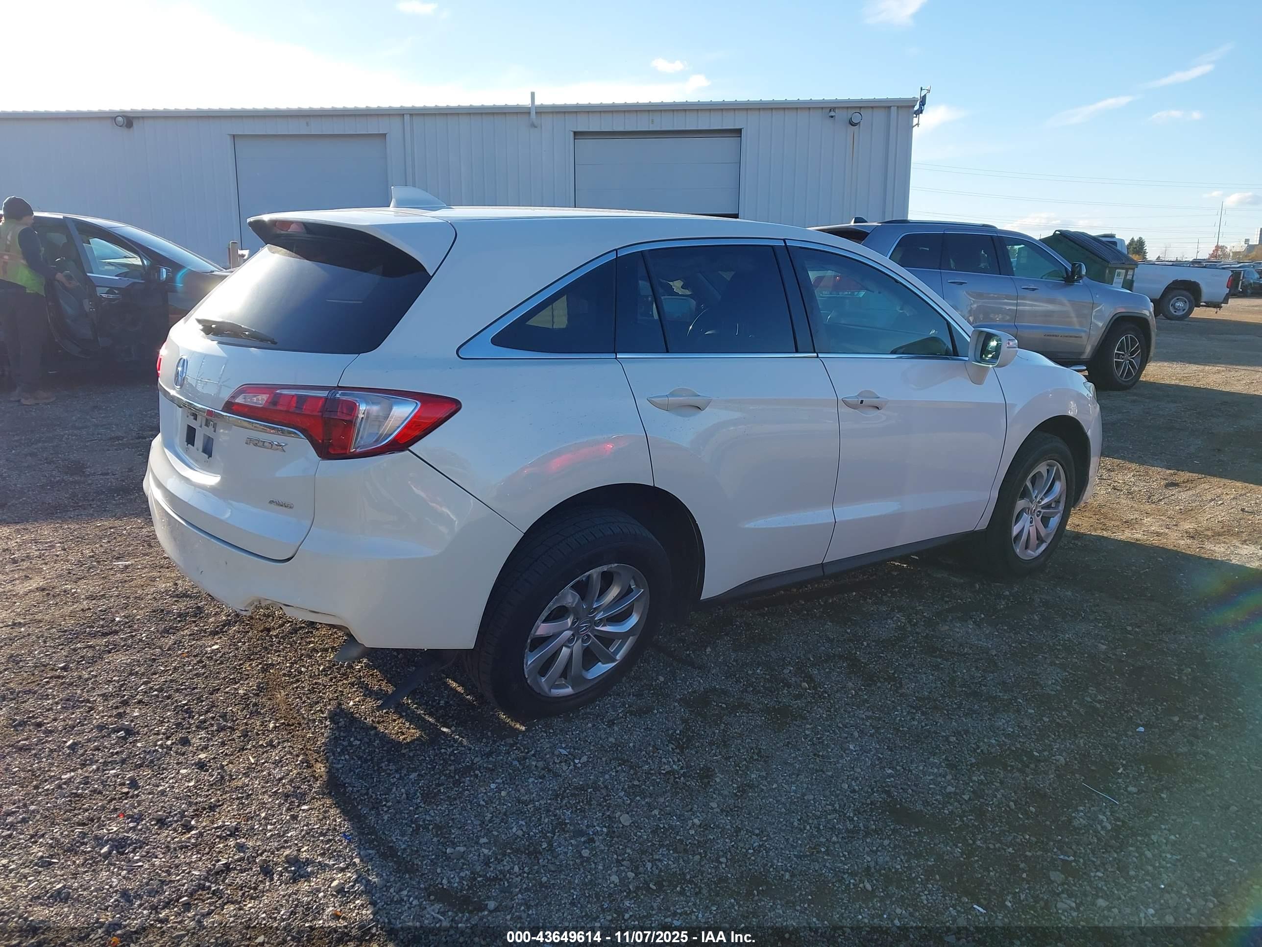 ACURA RDX image 4