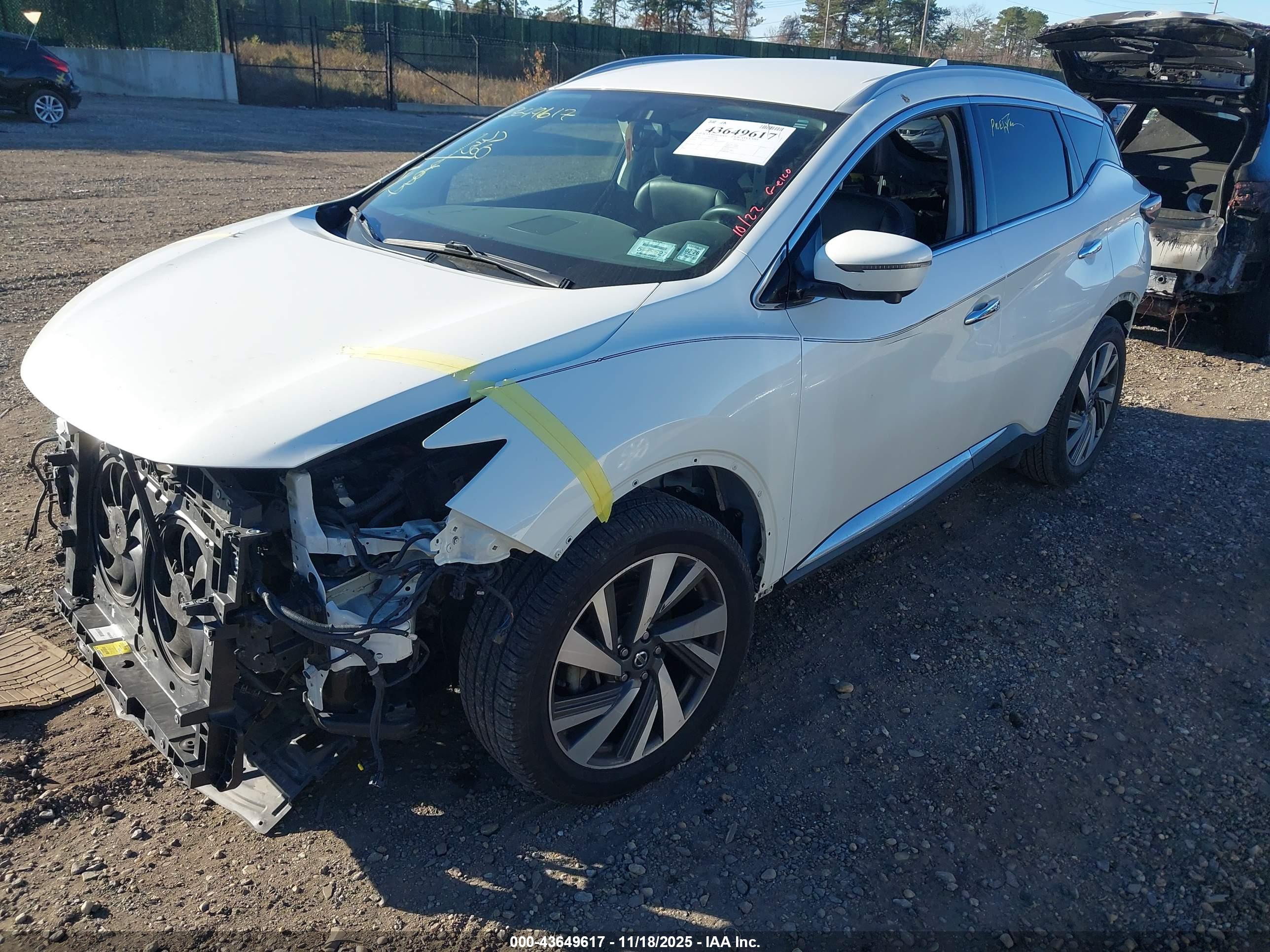 NISSAN MURANO image 2