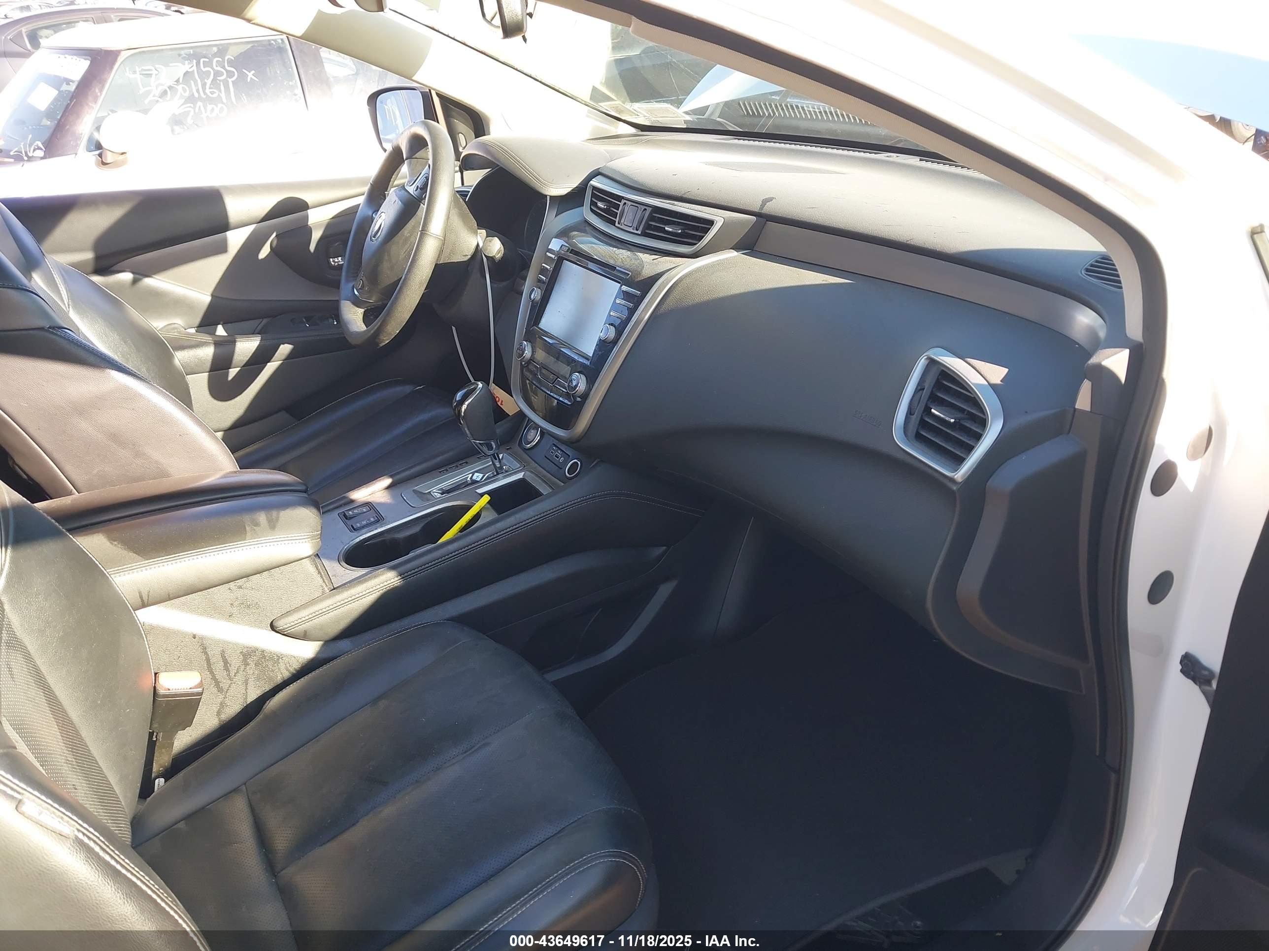 NISSAN MURANO image 5