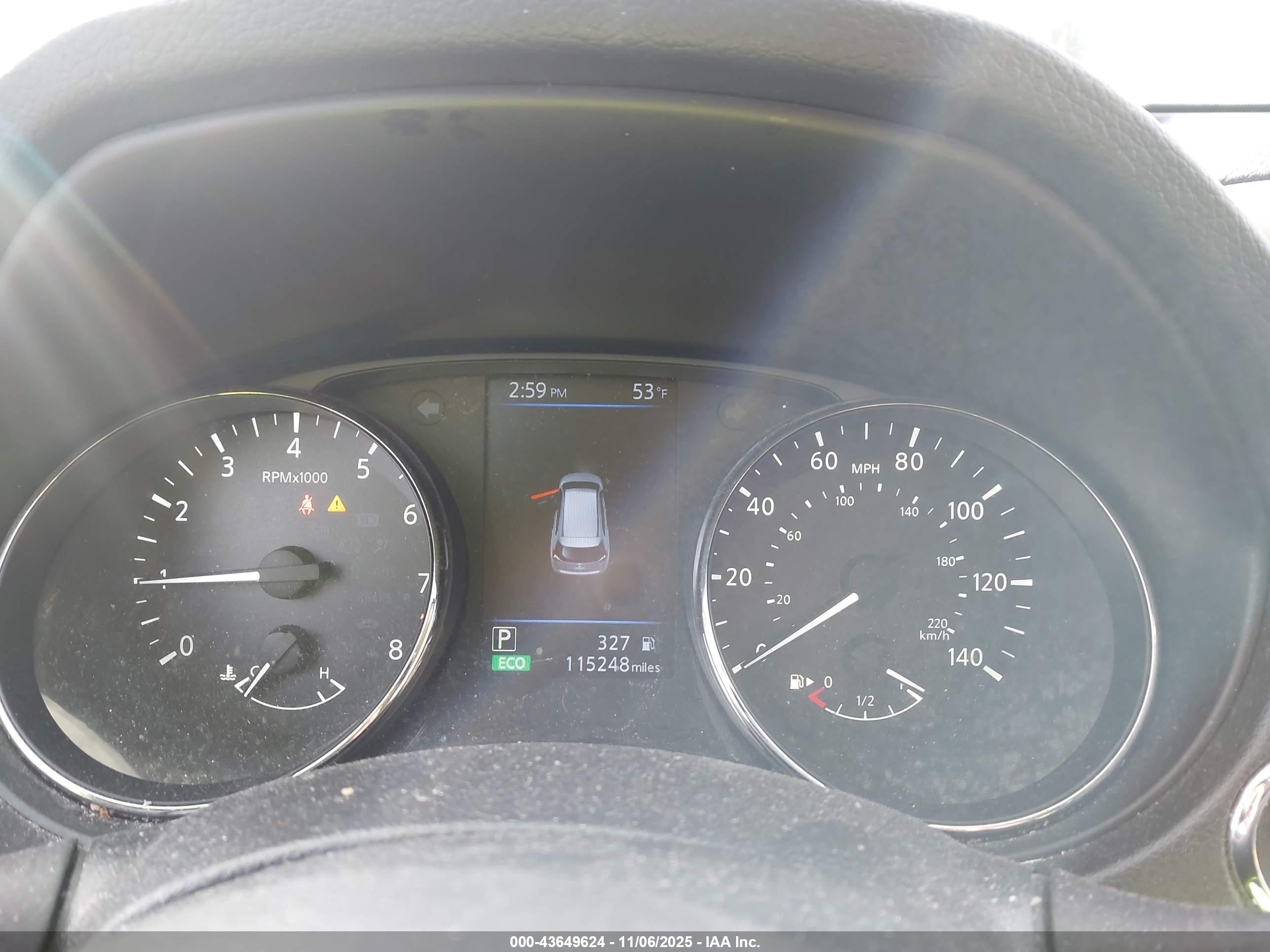 NISSAN ROGUE image 7