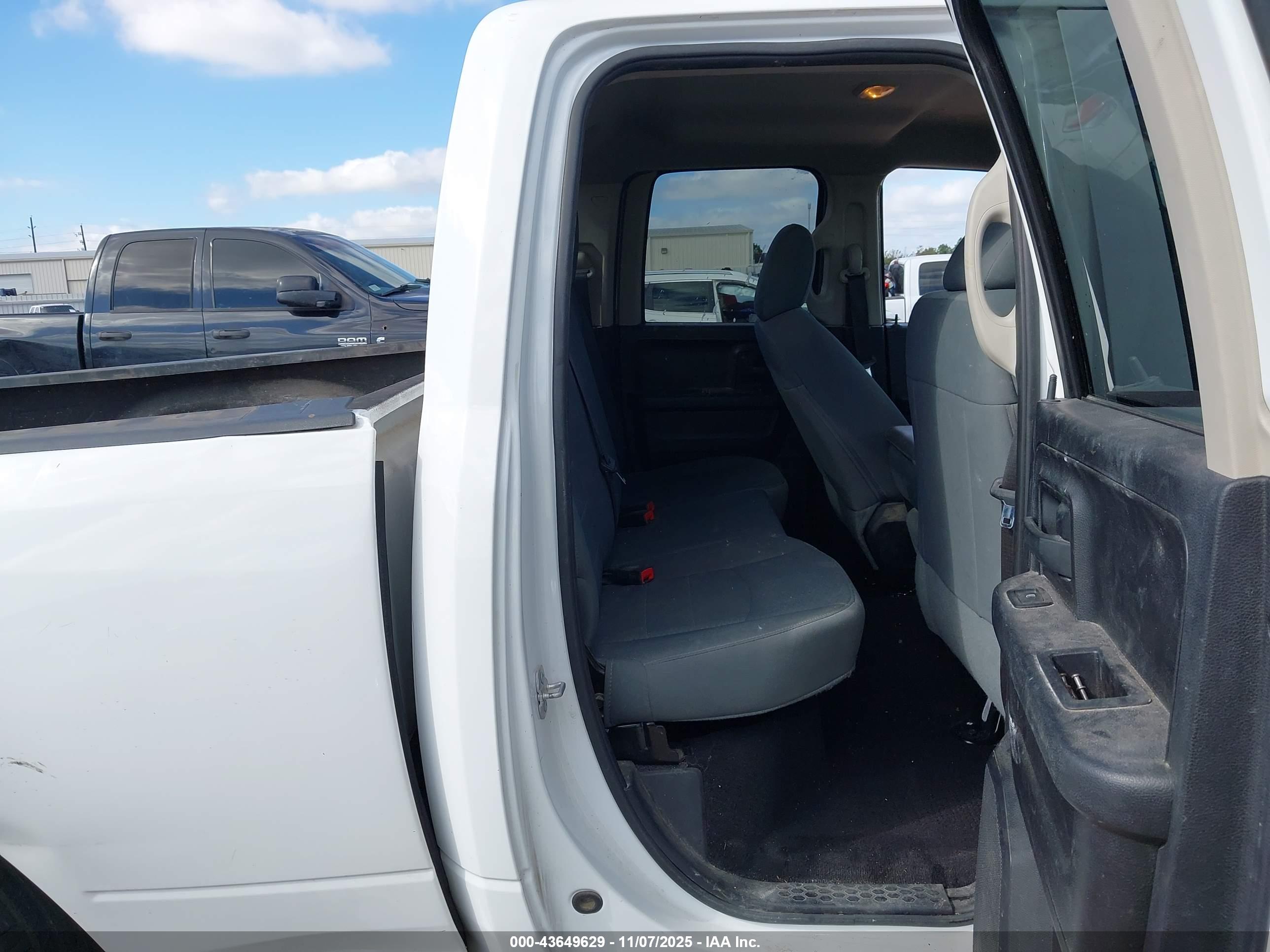 RAM 1500 image 8
