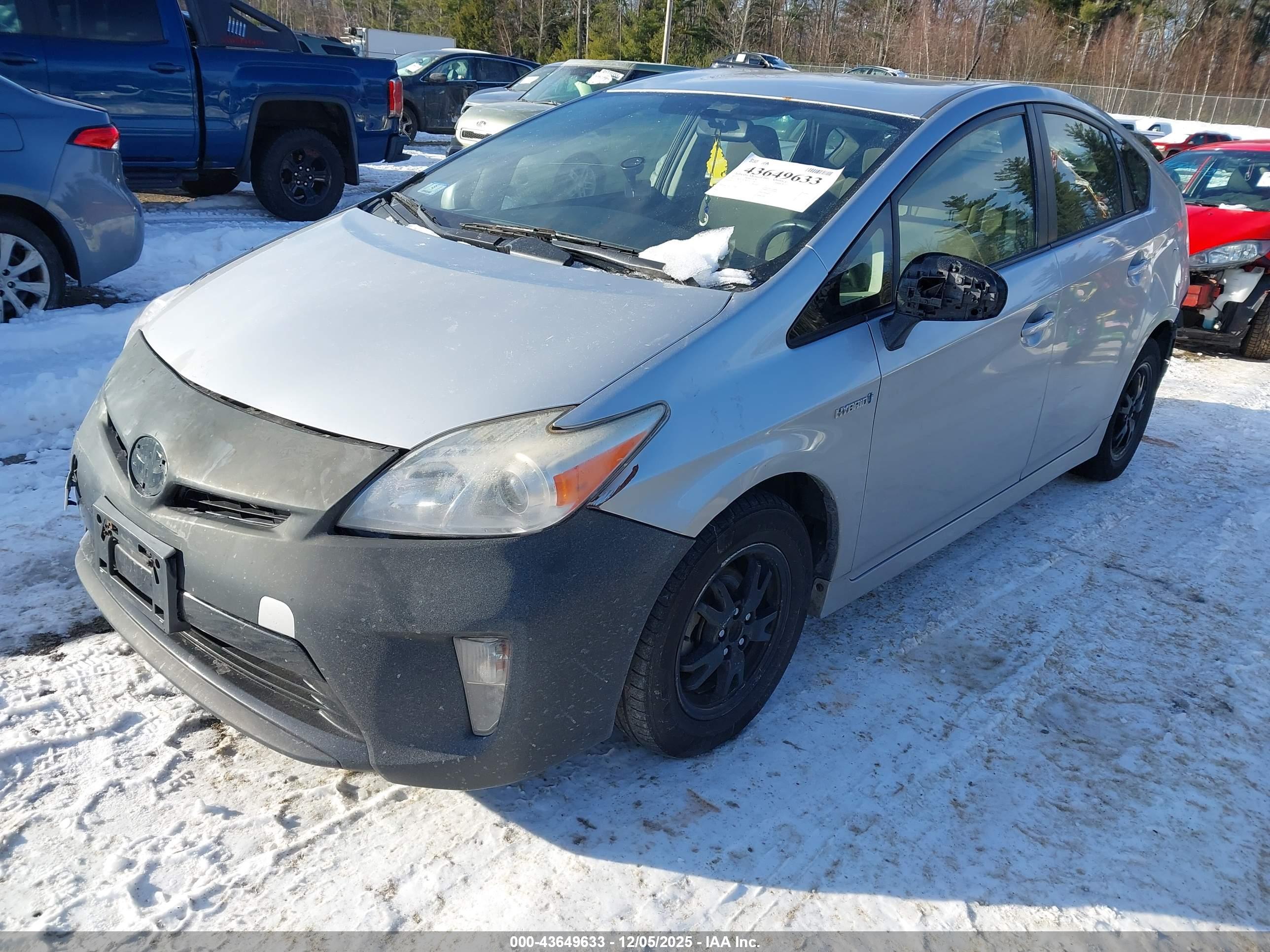 TOYOTA PRIUS image 2