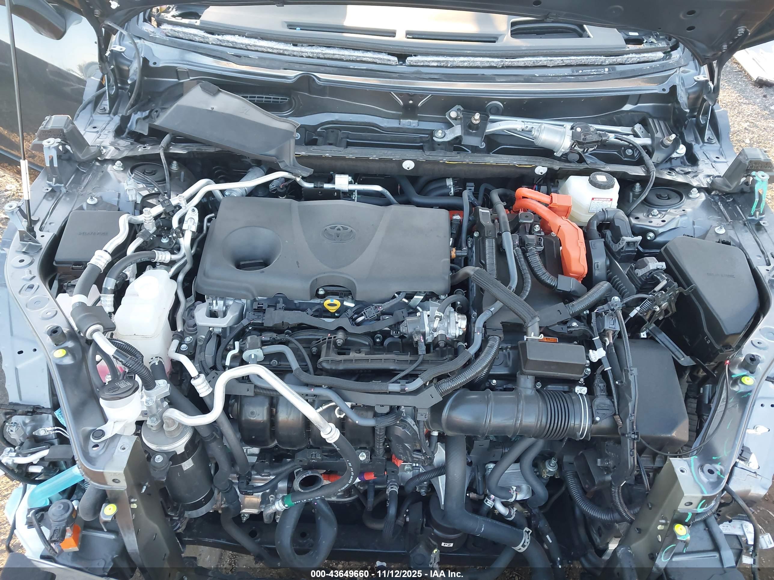 TOYOTA RAV4 image 10