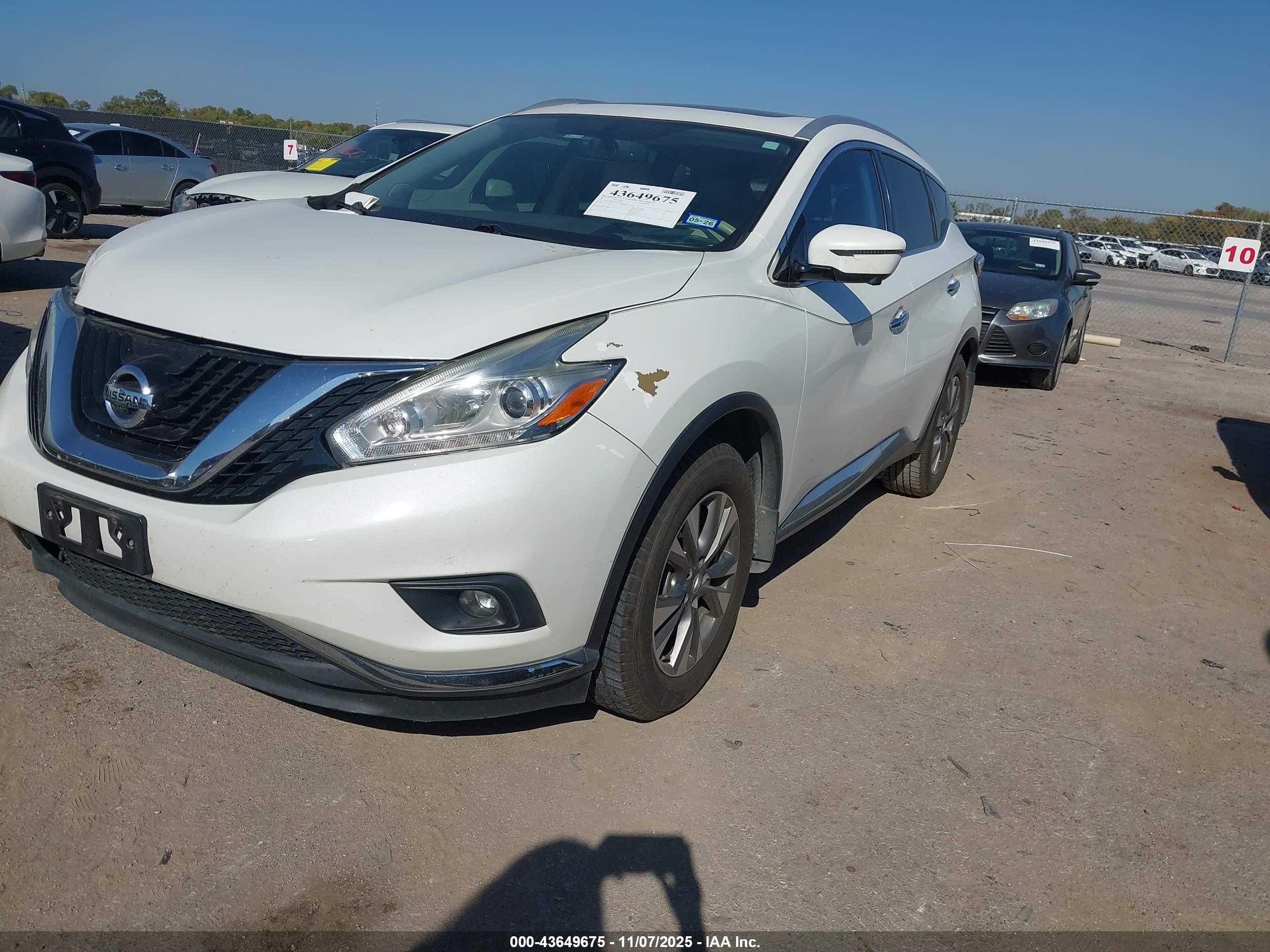 NISSAN MURANO image 2